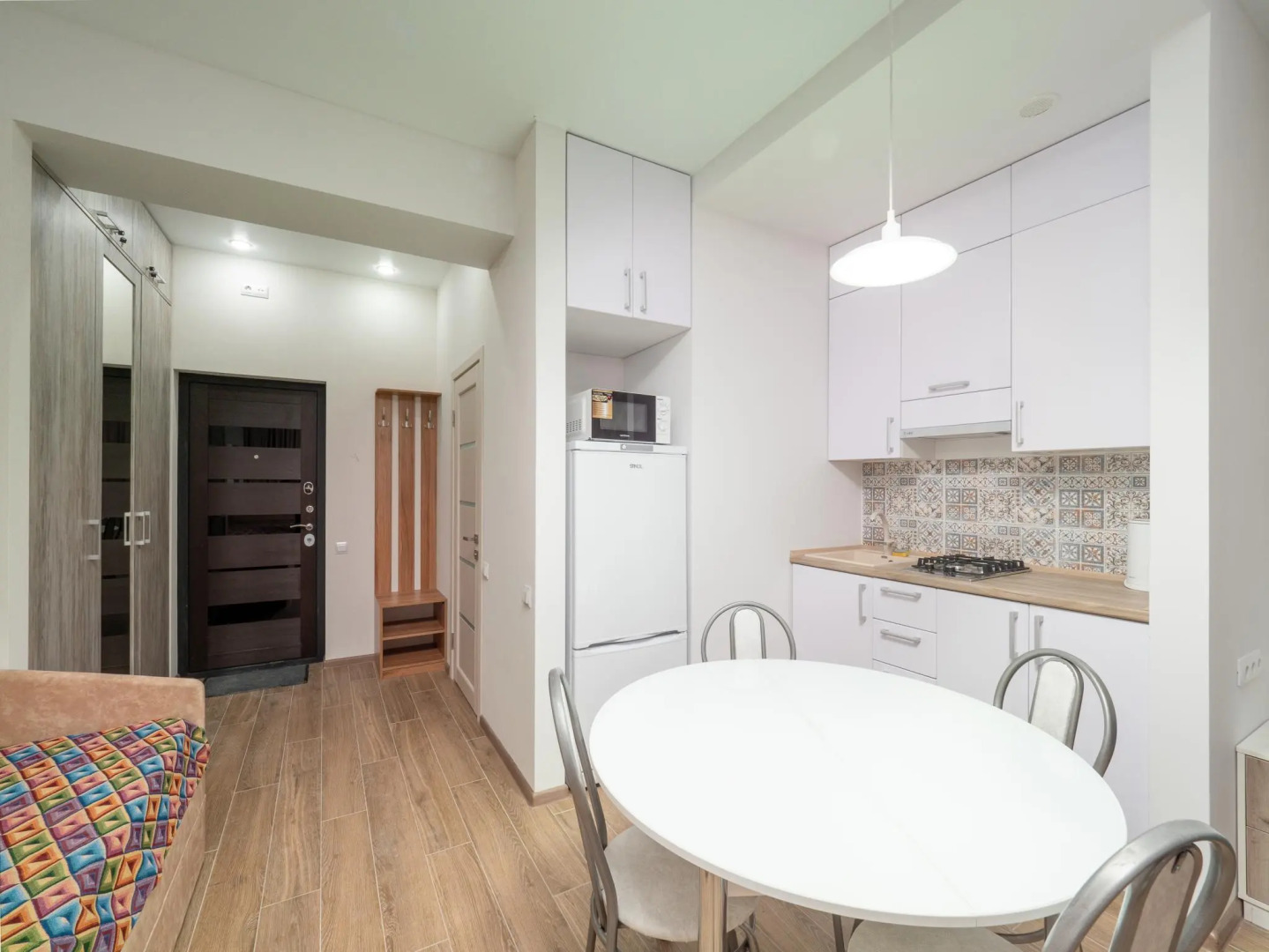 Апартаменты на улице Субтропическая