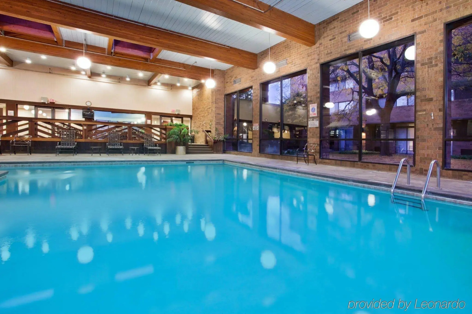 Sheraton Grand Rapids Airport Hotel