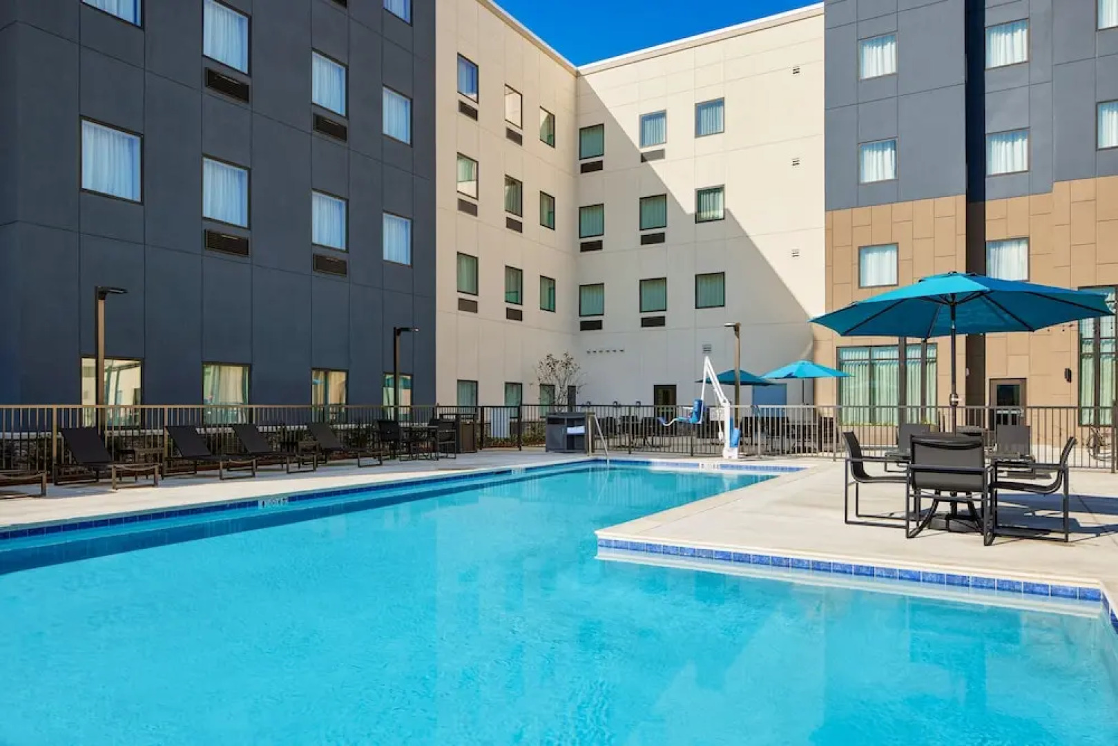 Staybridge Suites Auburn University Area