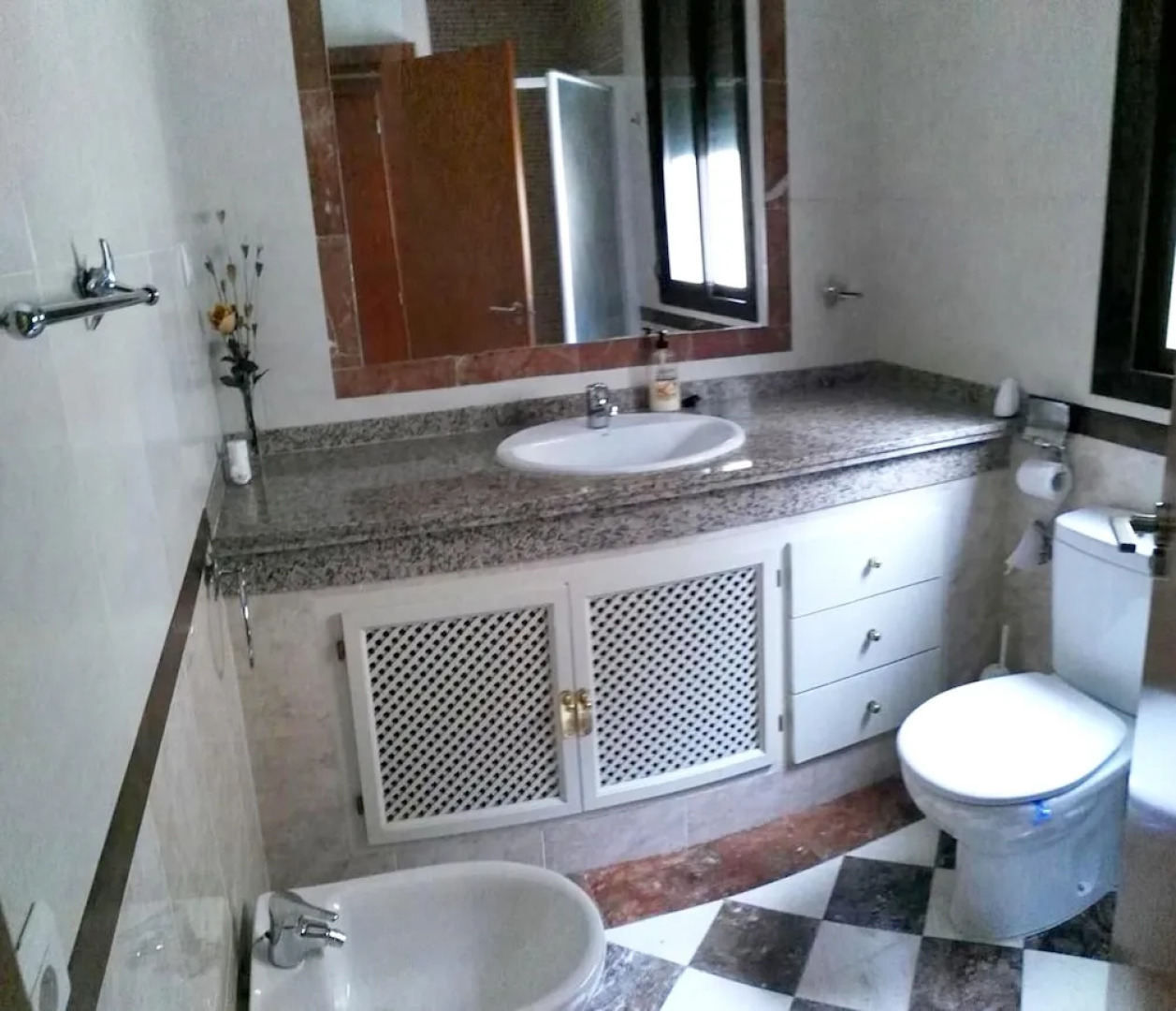 Apartment With one Bedroom in Setenil de las Bodegas, With Wonderful City View, Balcony and Wifi