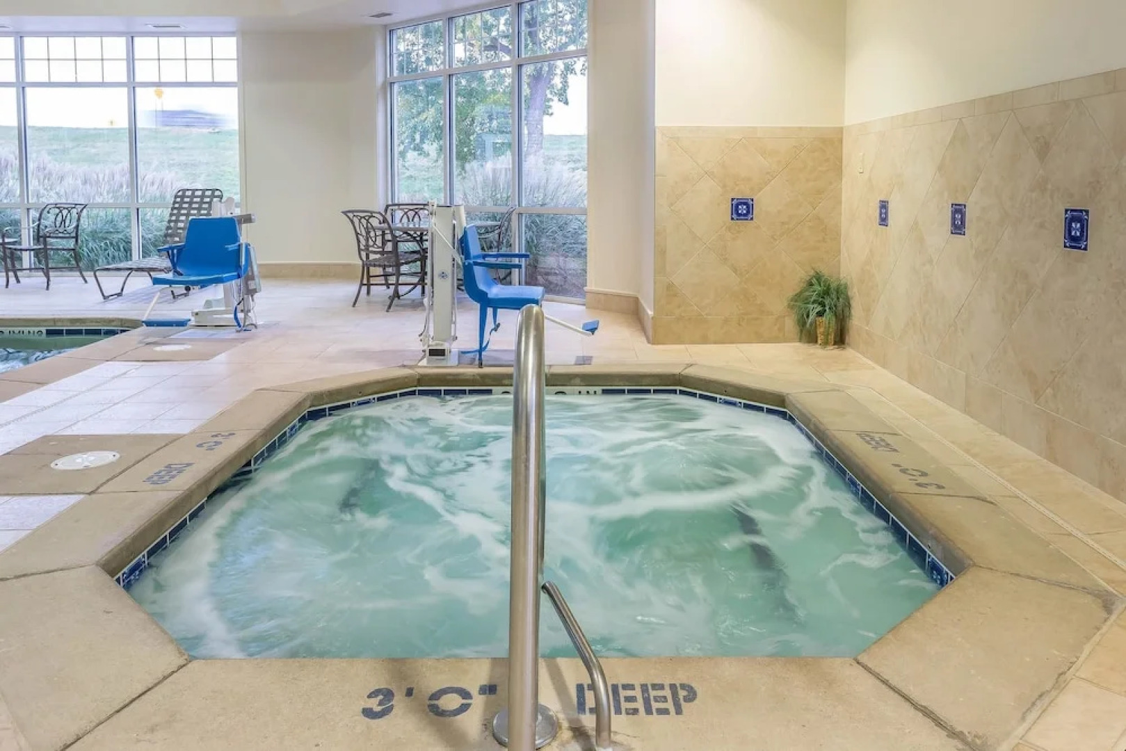 Comfort Inn Plainwell