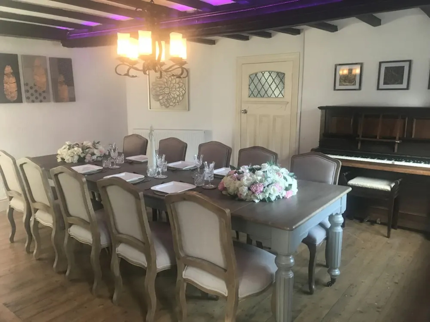 Willshaw Holiday Home