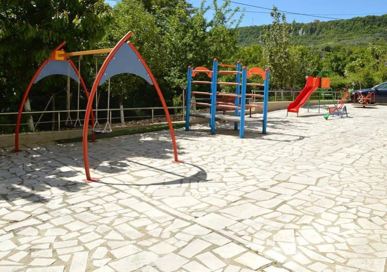 White Lagoon Beach Apartments