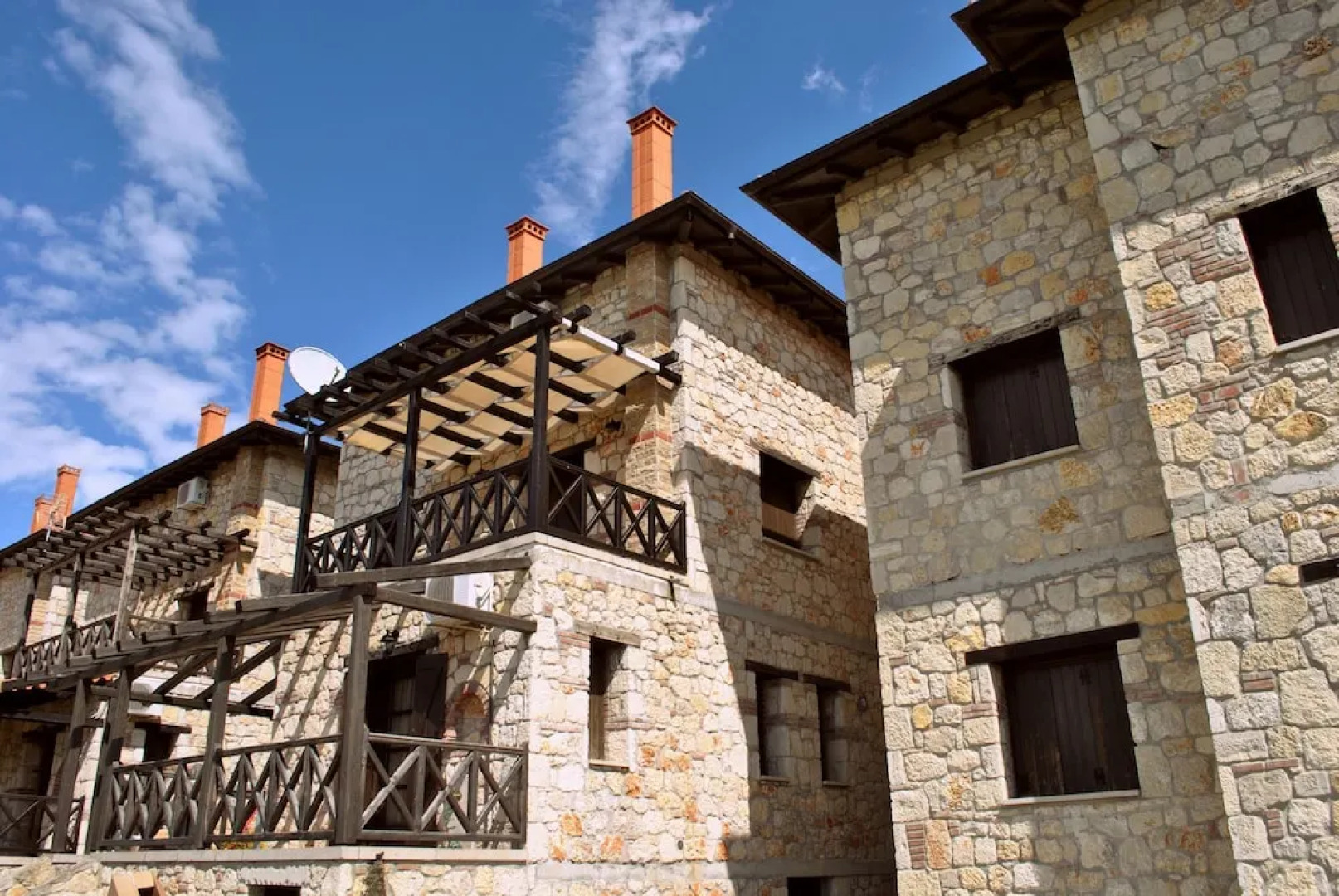 Halkidiki Luxurious Stonehouses