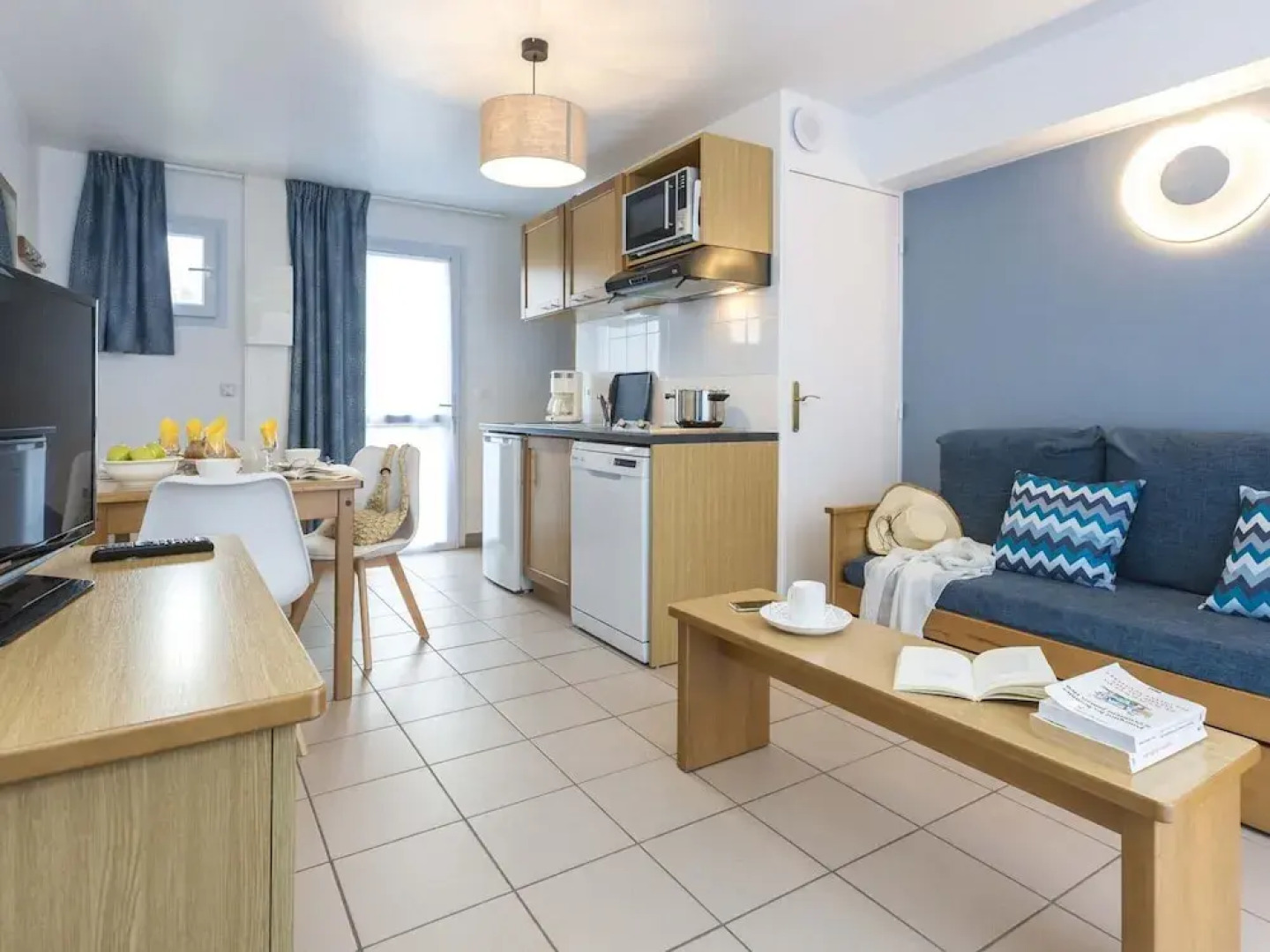 Apartment in Tregastel Near the Beach