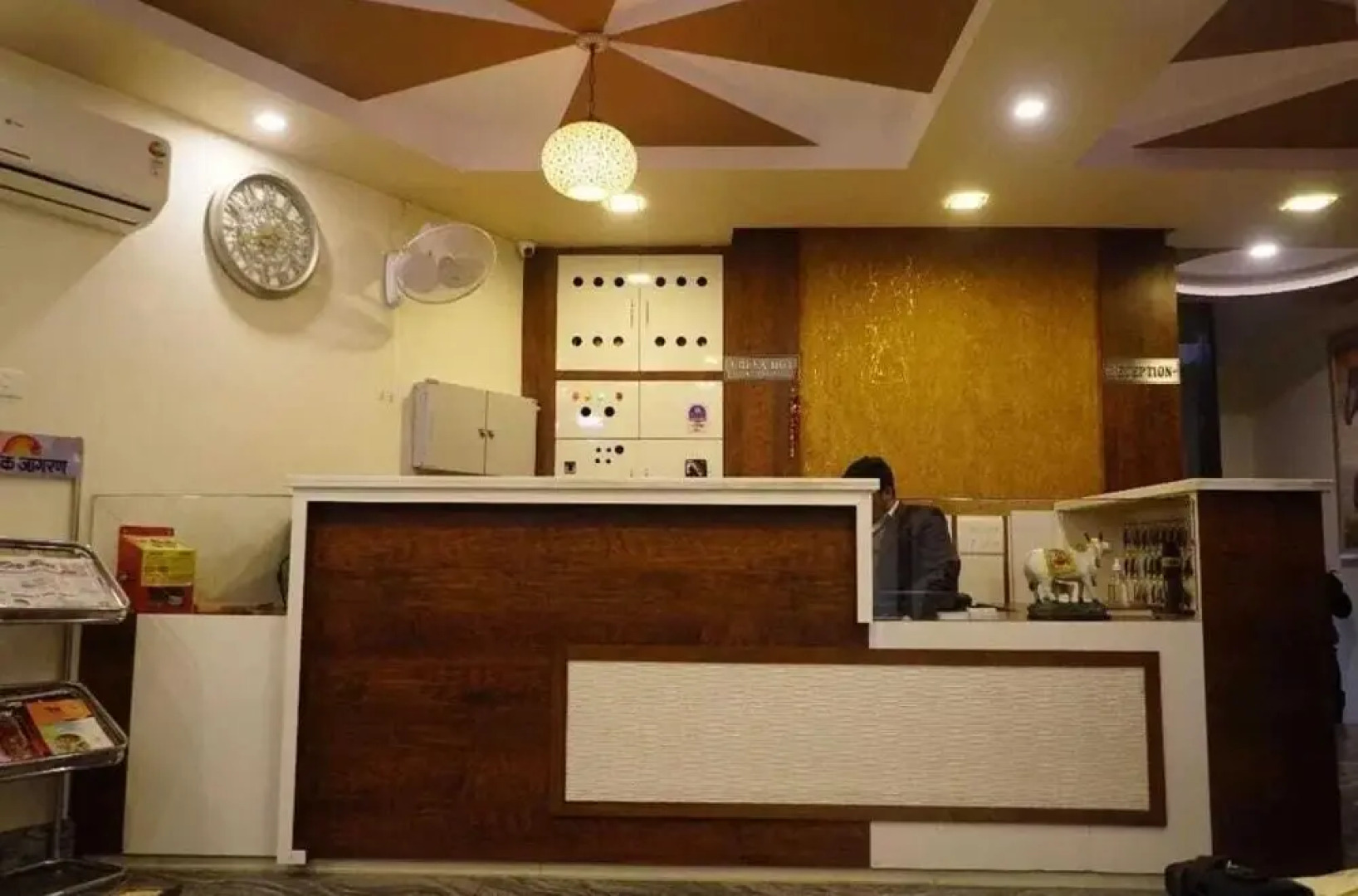 Razia Inn Hotel And Banquet