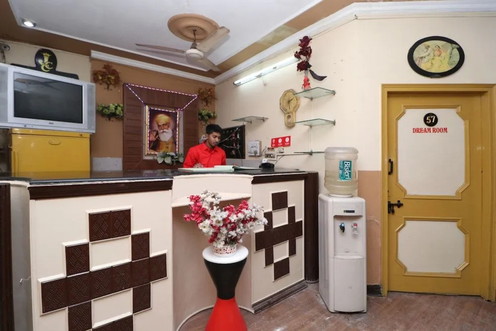 Oyo 28476 Jalandhar Guest House