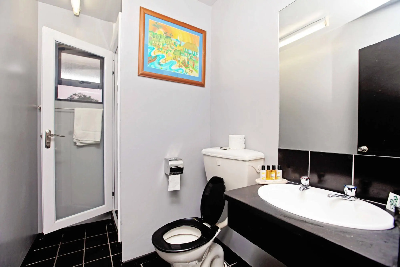 Travellers Point Hotel