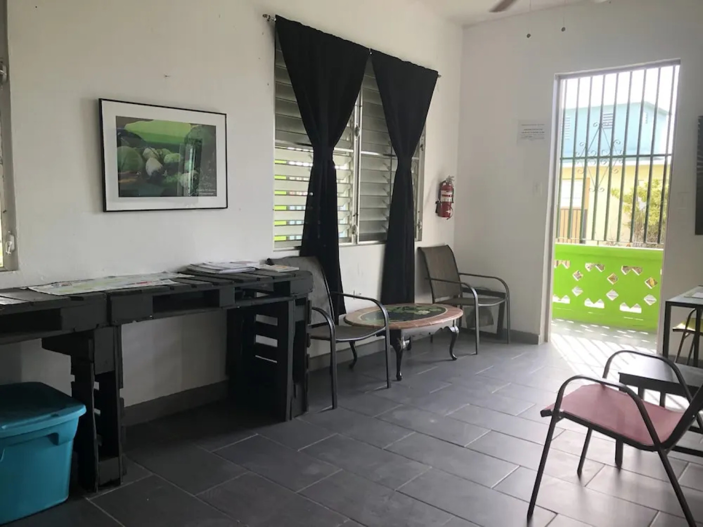 Vieques Hostel Good Vibe House