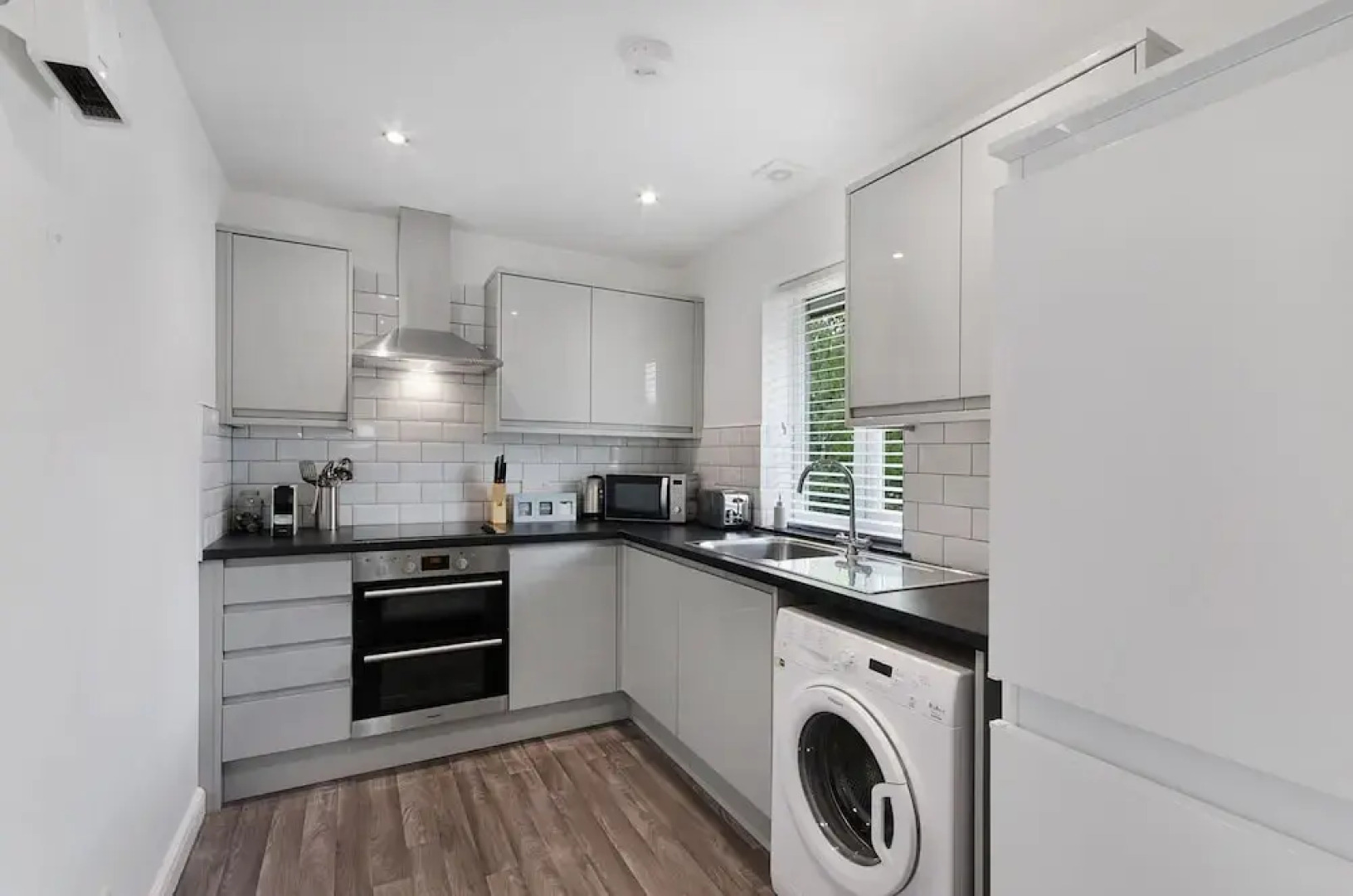 Karah Suites - The Galleria