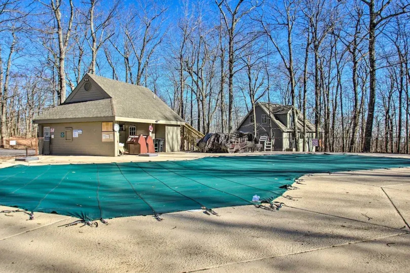 Game Room & Fire Pit: Wintergreen Resort Home!