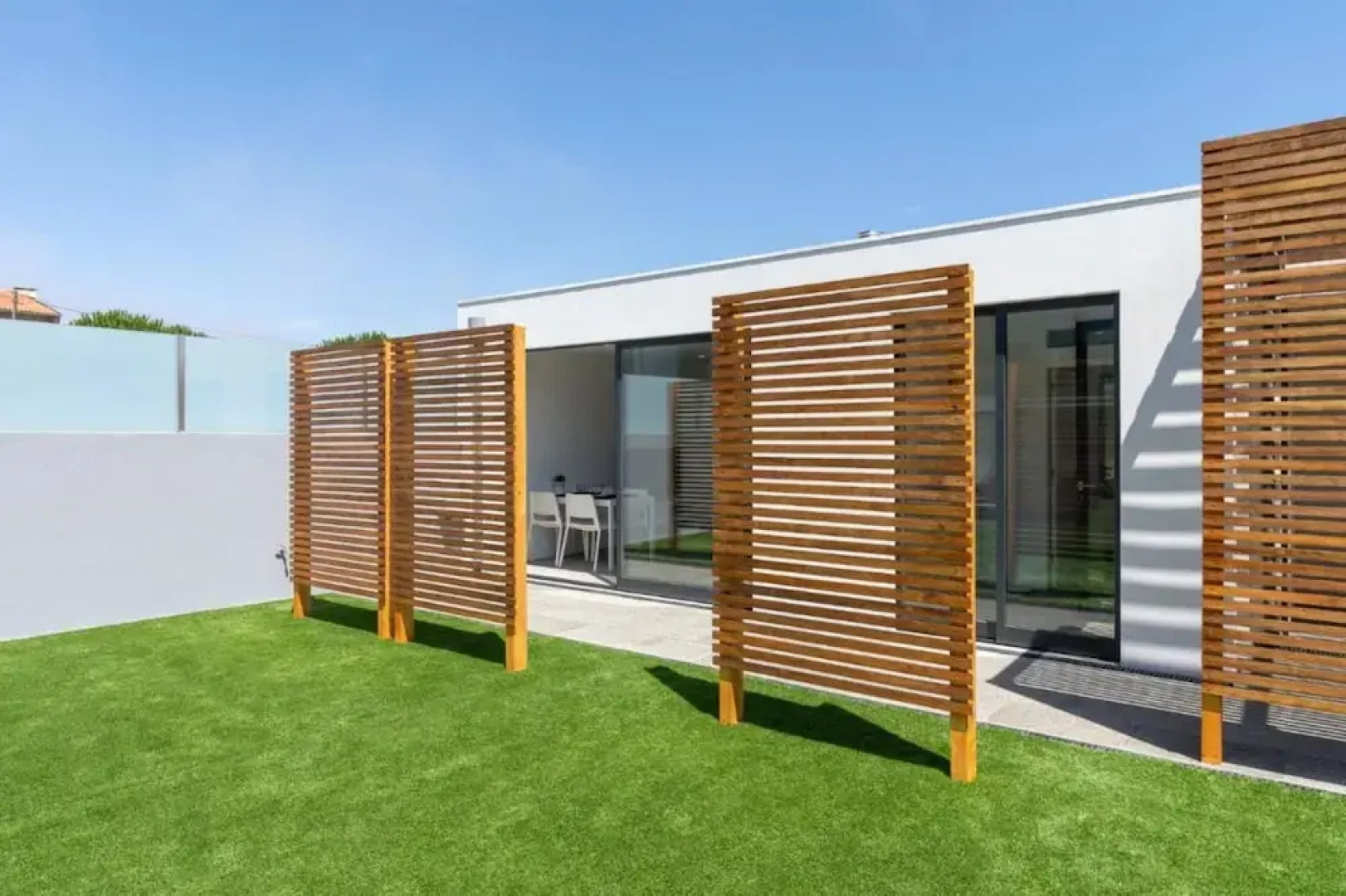 Another Side in Ovar