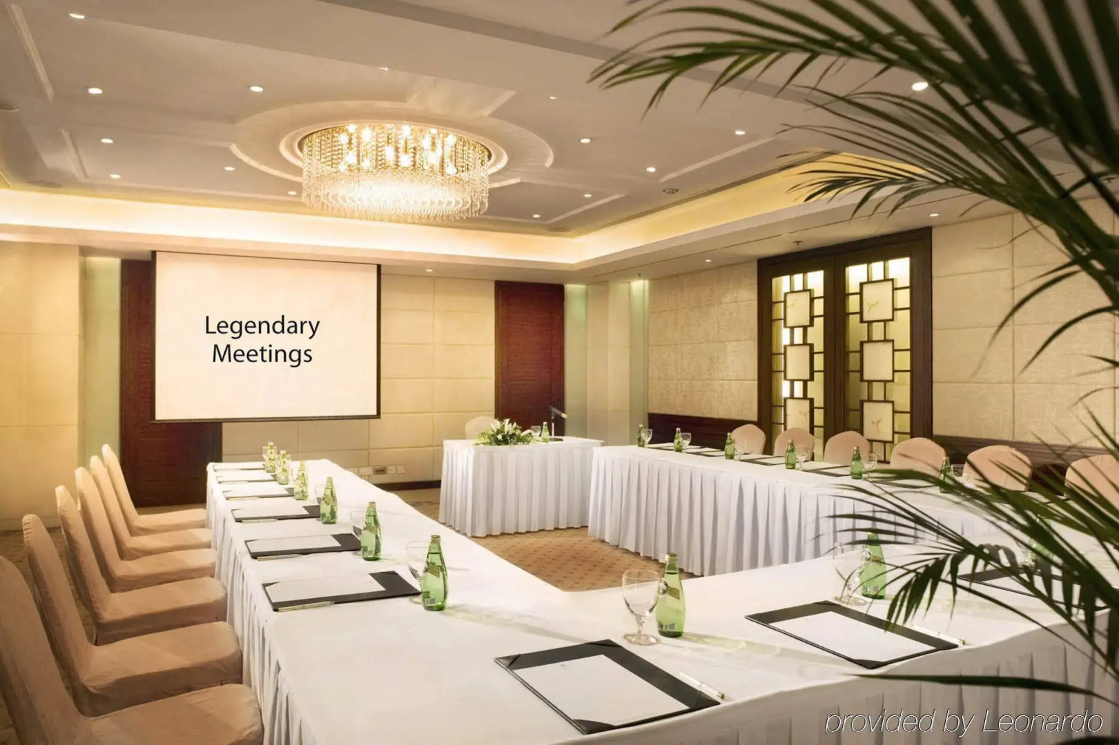 Prince, Marco Polo Hotel