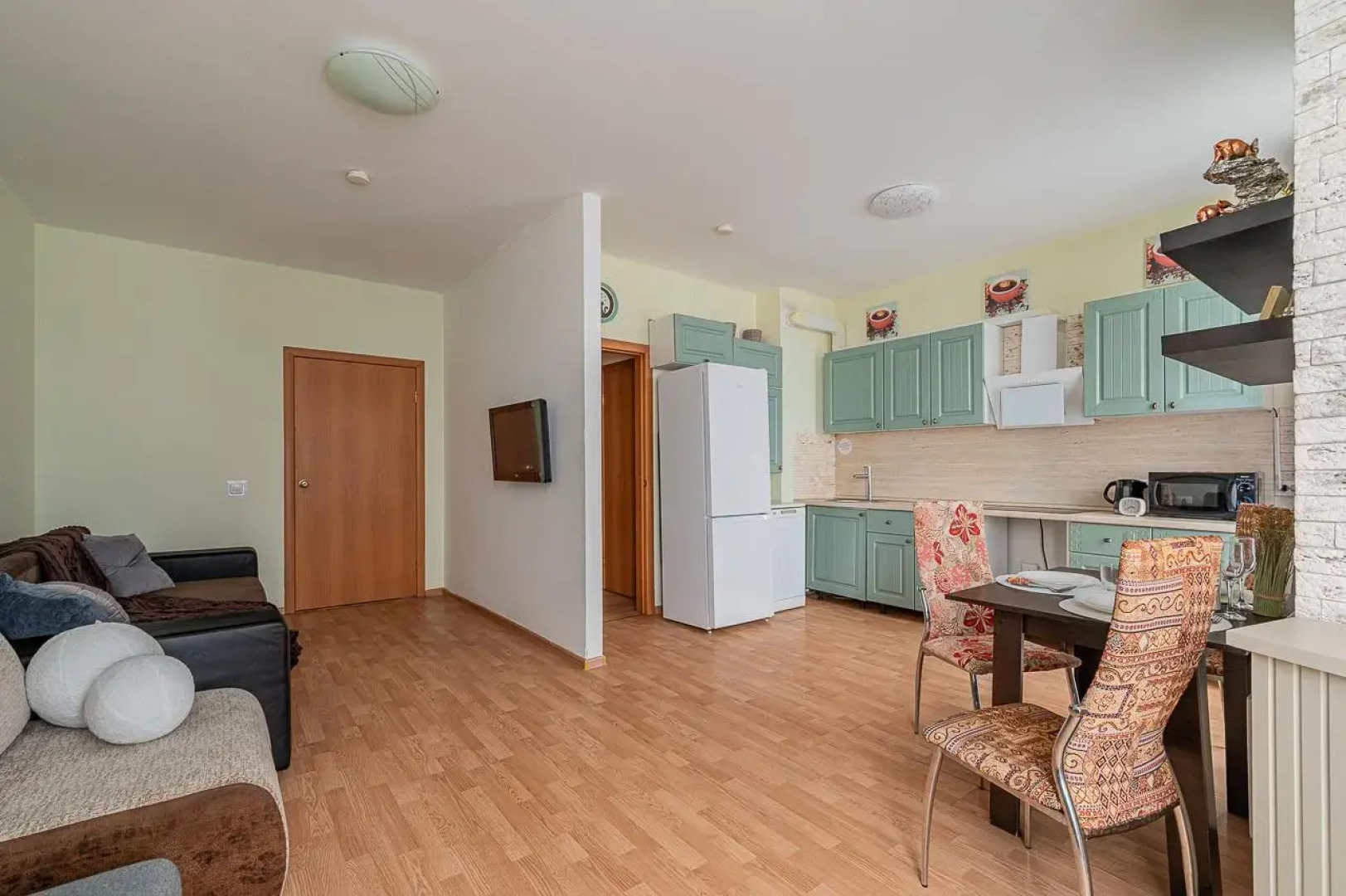 Хорошего дня на улице Феофанова