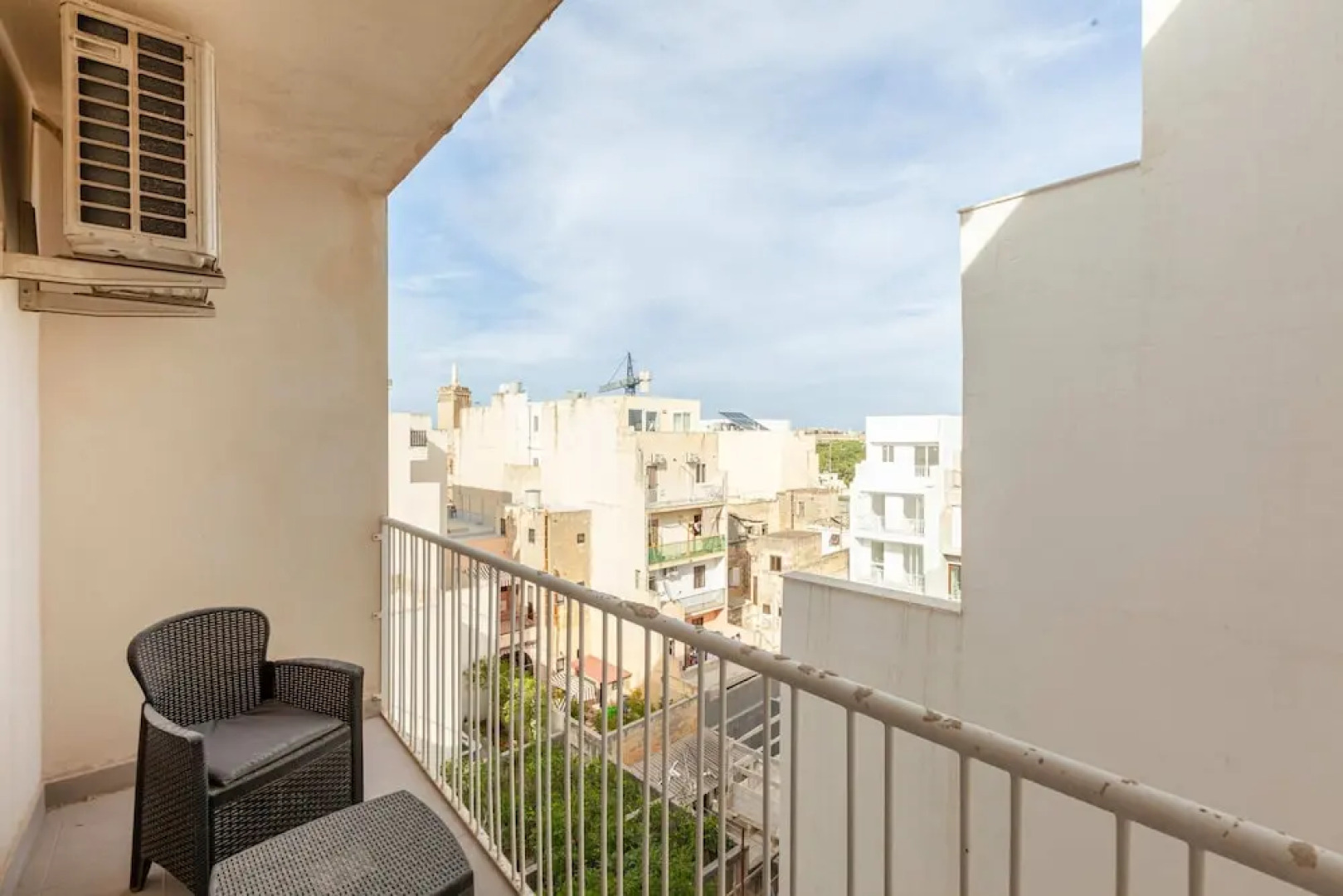 Brand new 1BR in Central Malta