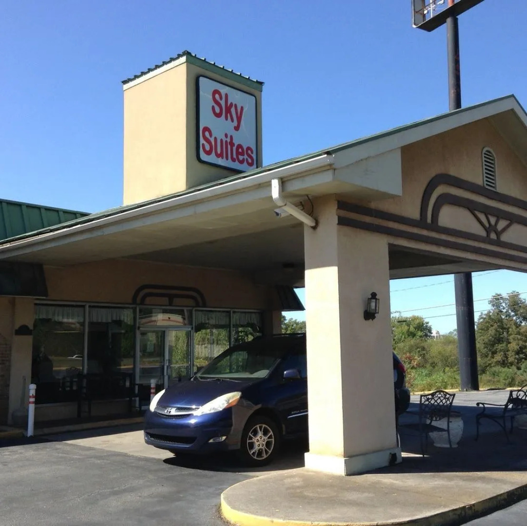 Sky Suites Cartersville