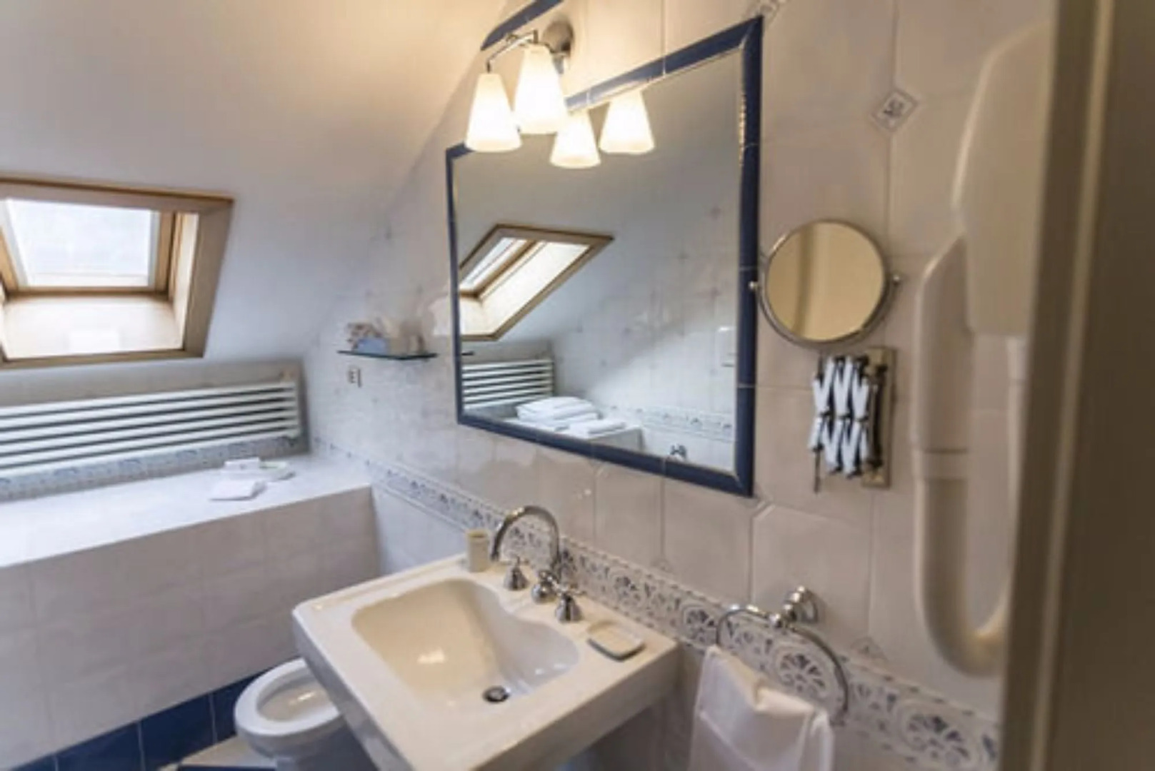 Hotel Regina Adelaide