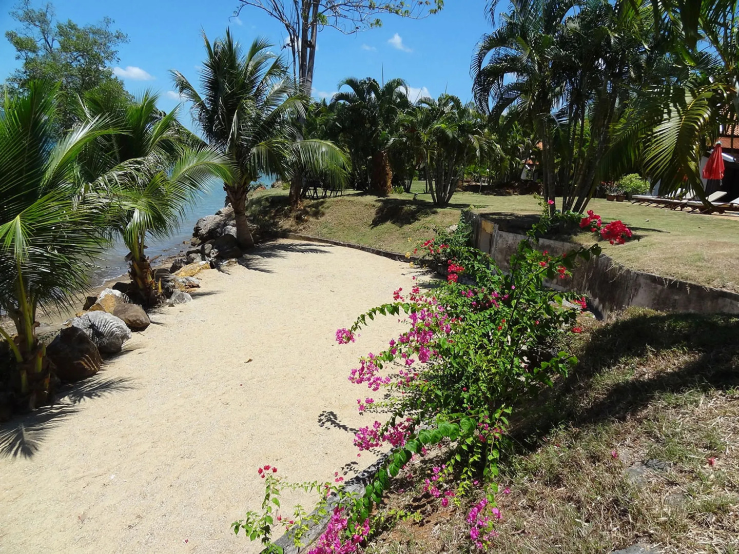 Kaleane Villa Resort