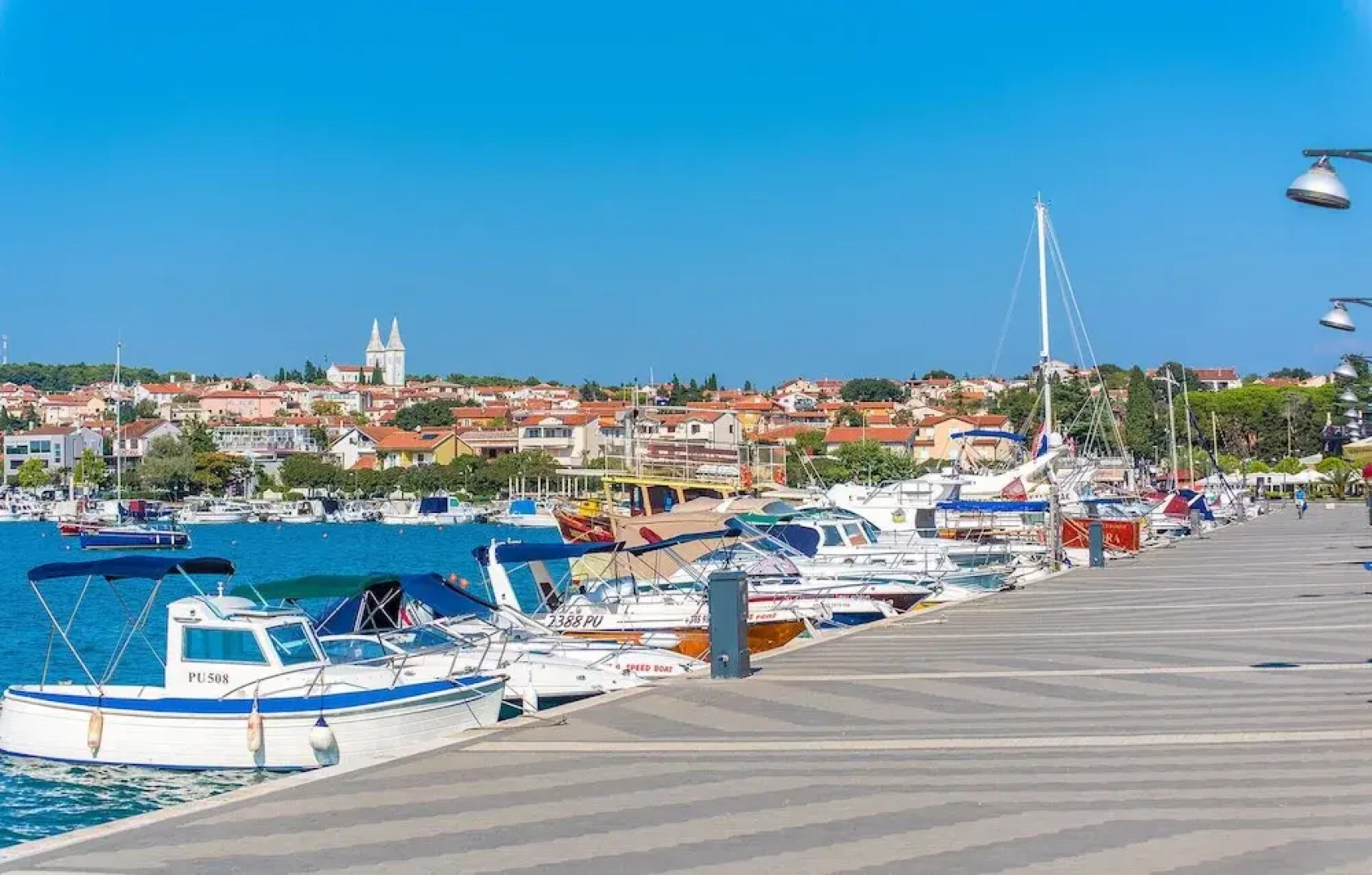 Beautiful Home in Pomer With Wifi and 2 Bedrooms