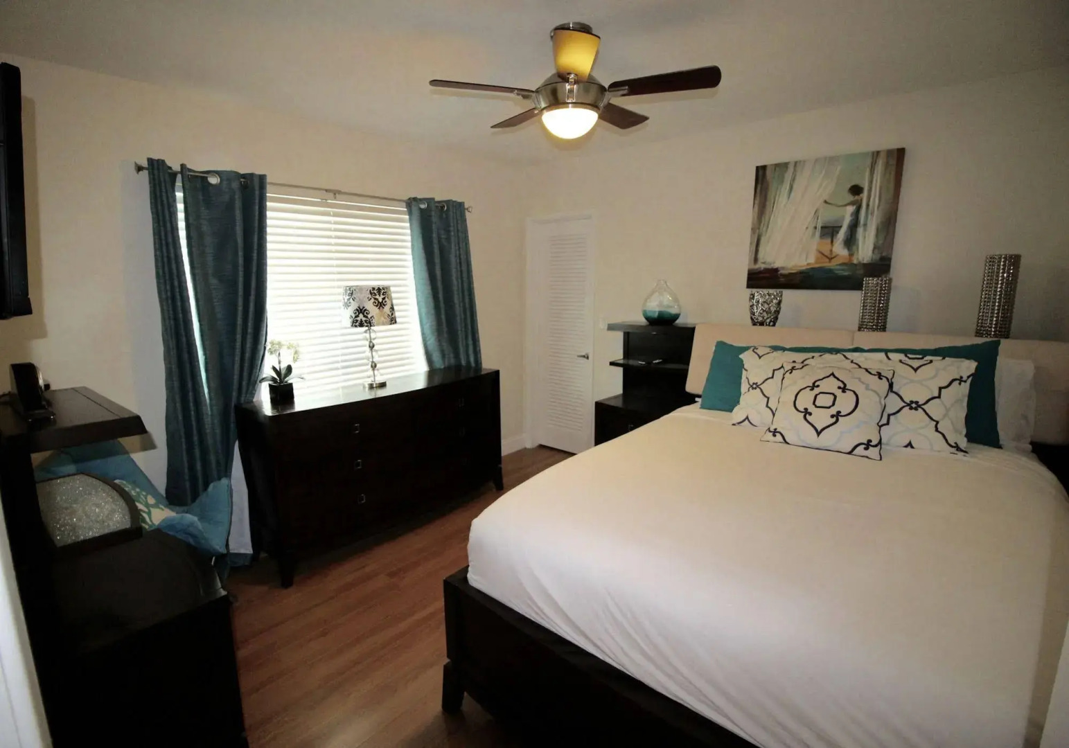 Palm Beach Canal Villas