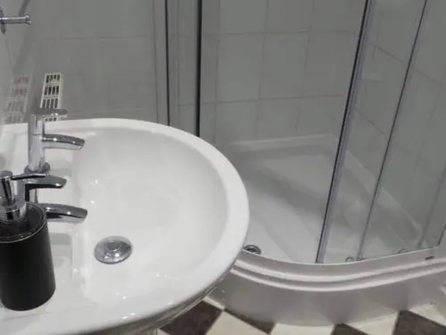 Aristocrat Guest House