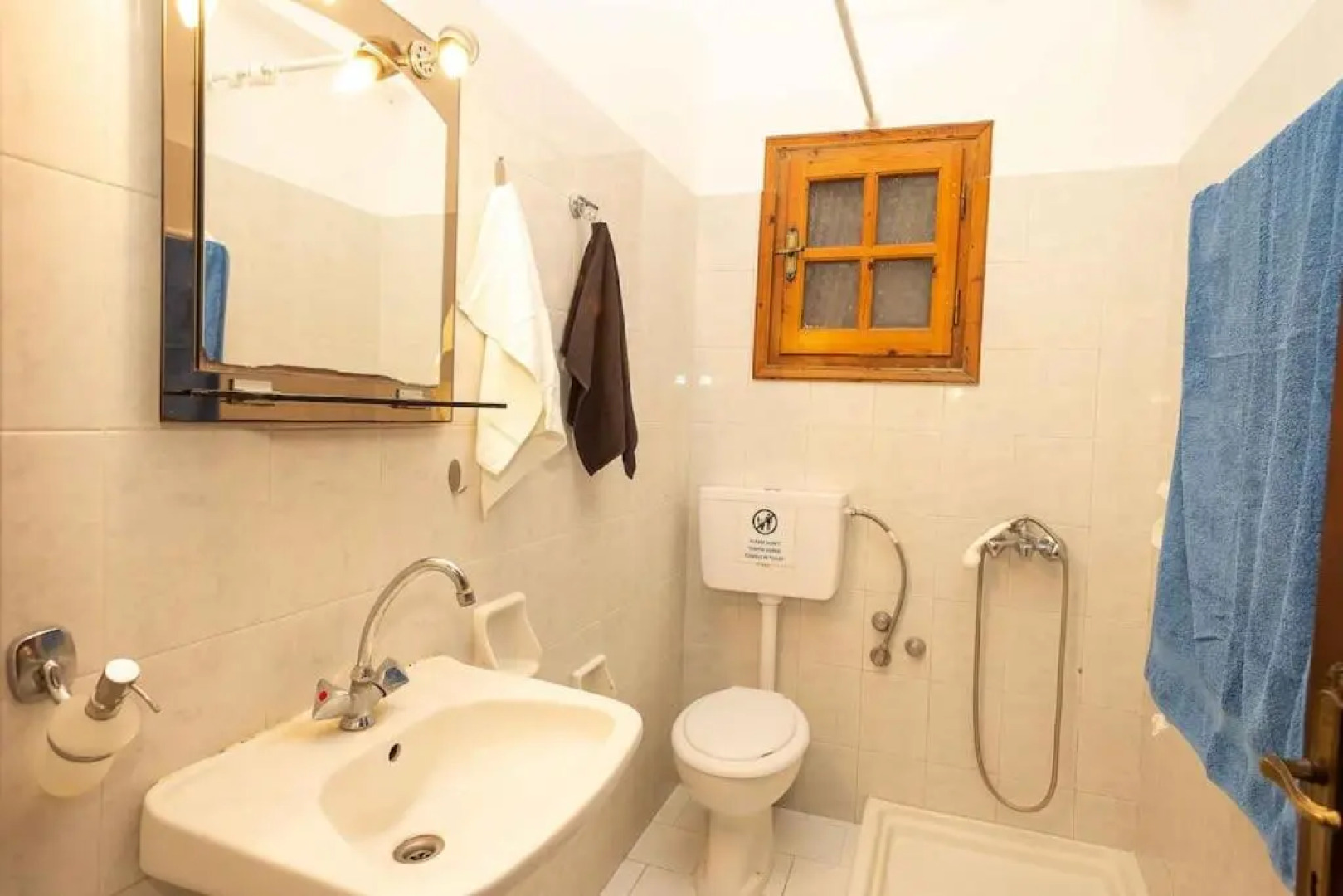 Blue wave Beach appartment I 100m from the Beach