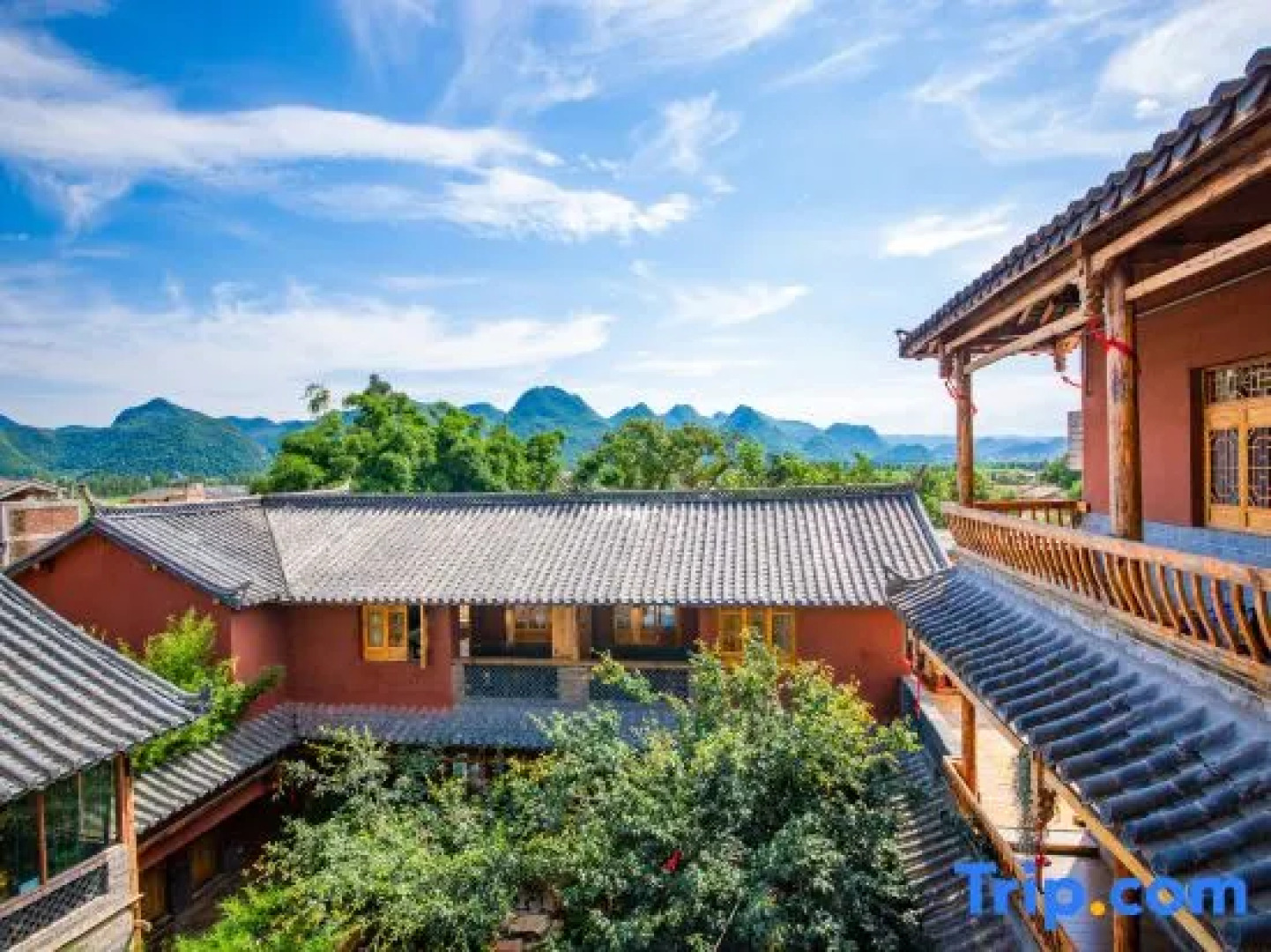 Puzhehei Yidu Homestay (Hehua Daguan Garden)