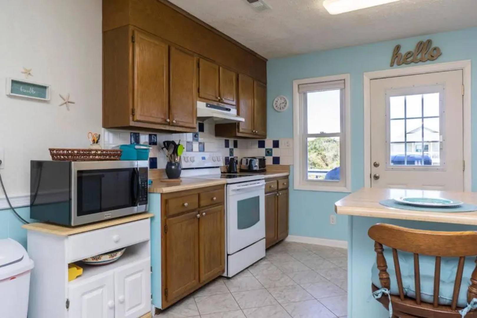 Out of the Blue by Oak Island Accommodations