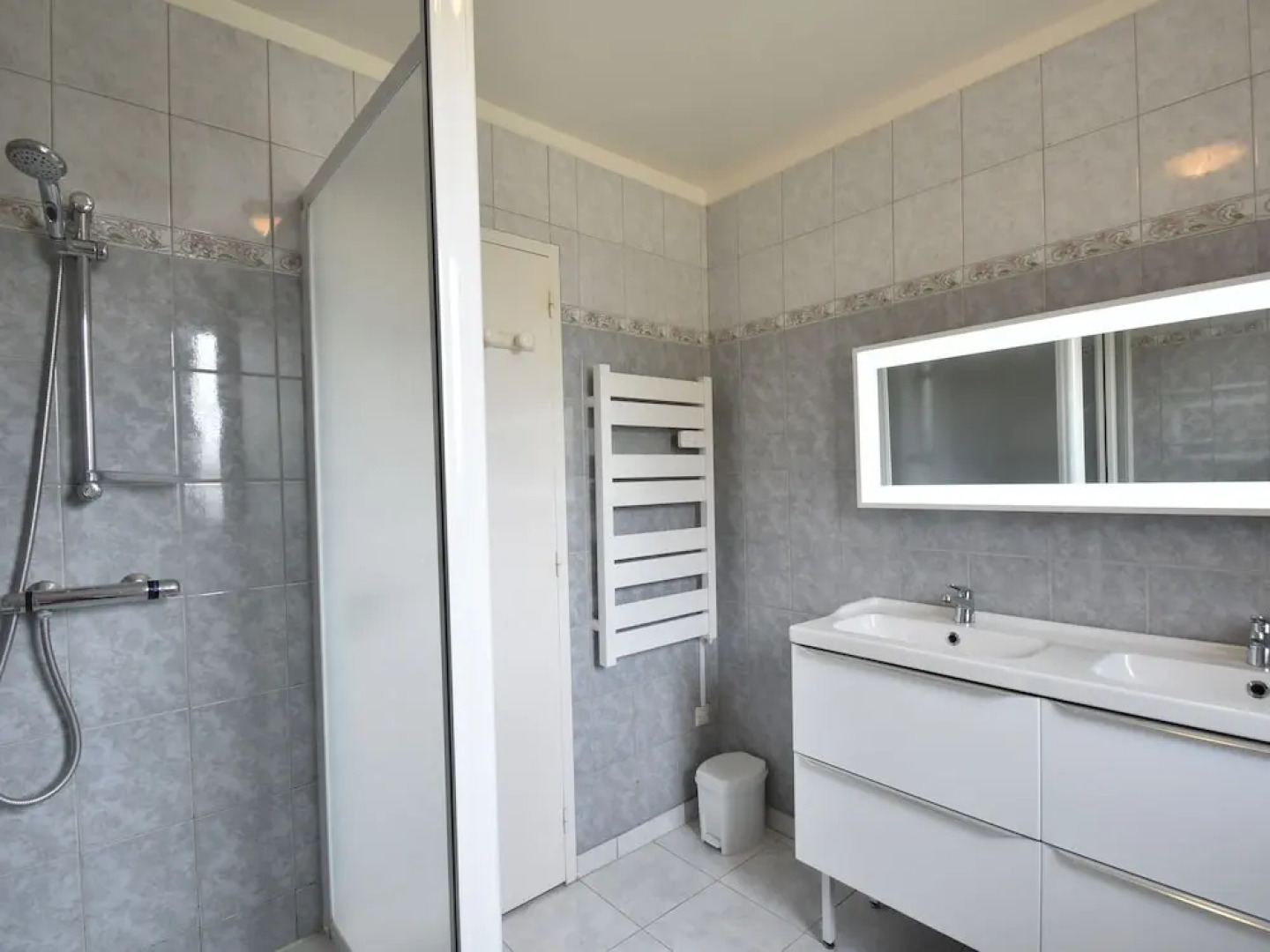 Secluded Holiday Home in Surville With Garden & Centre Nearby