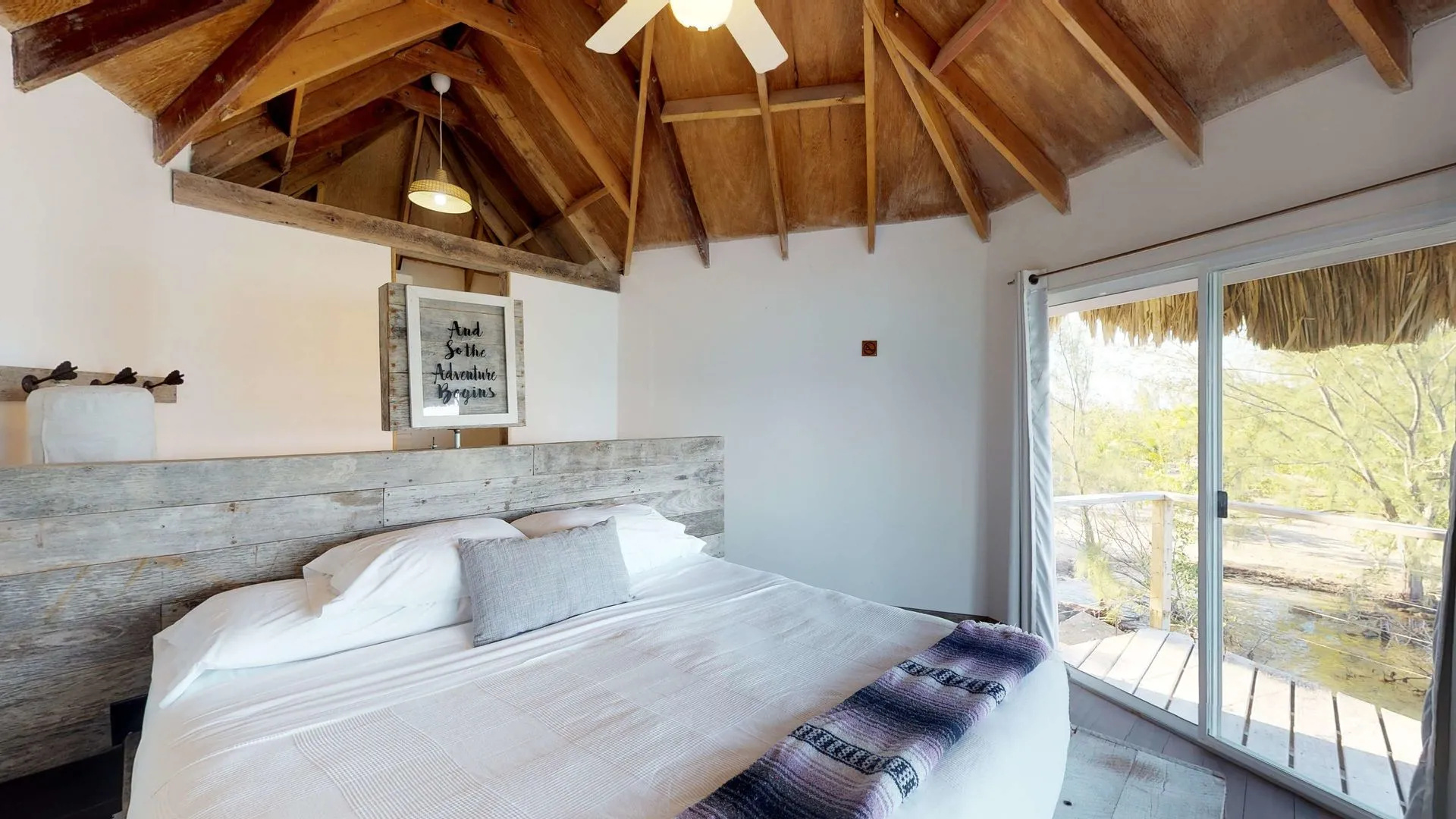 Thatch Caye, a Muy'Ono Resort