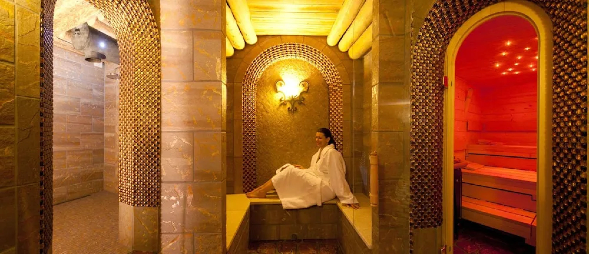 Landhaus & Burg Hotel Romantik