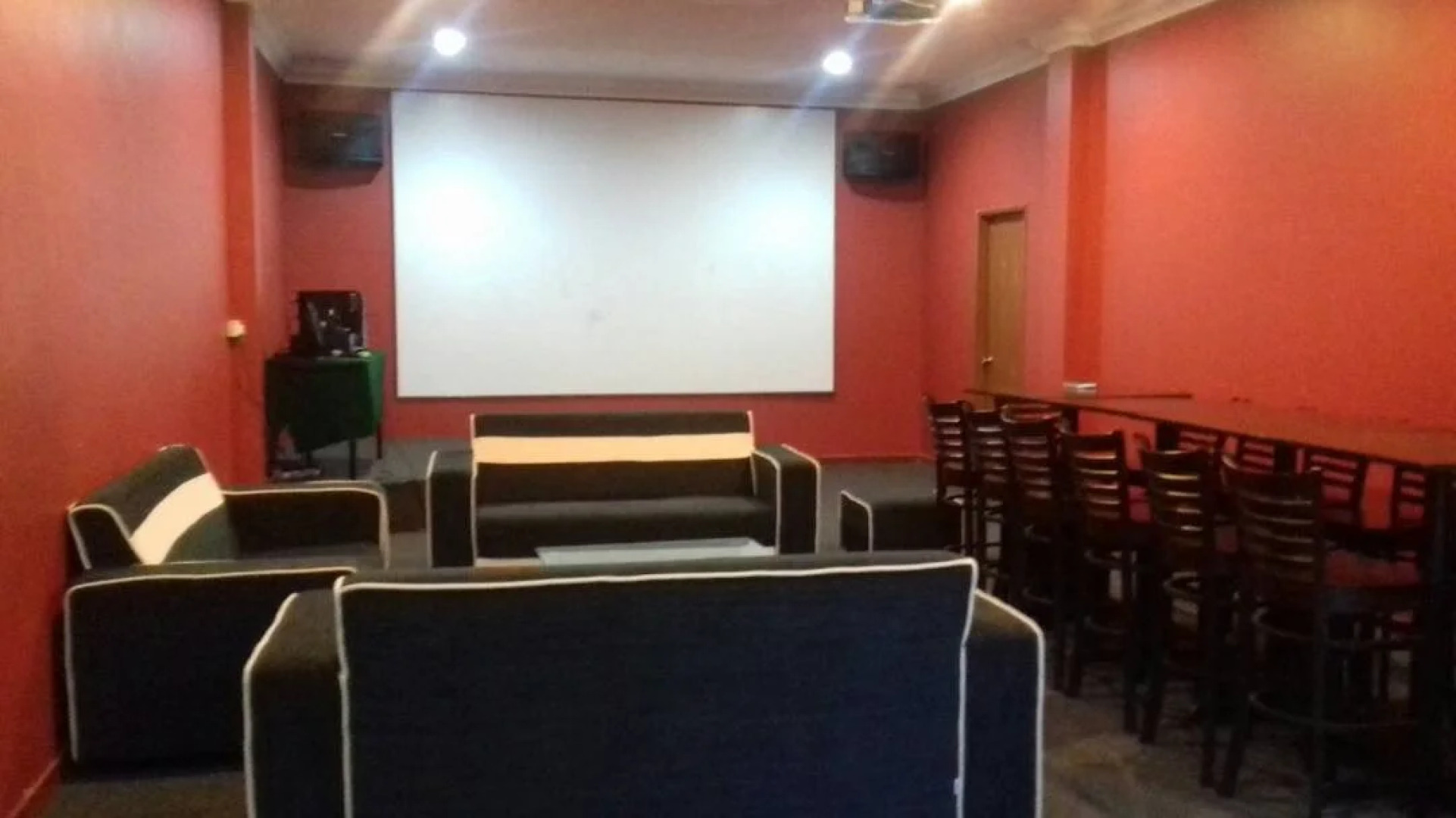 Virgo Batik Resort Teluk Batik Lumut