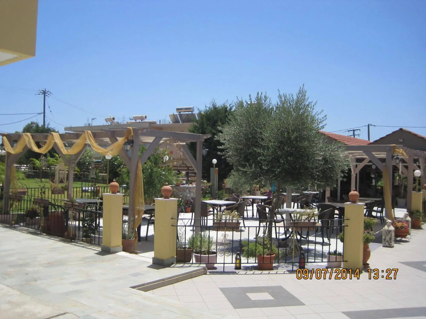 Sunshine Hotel Lardos