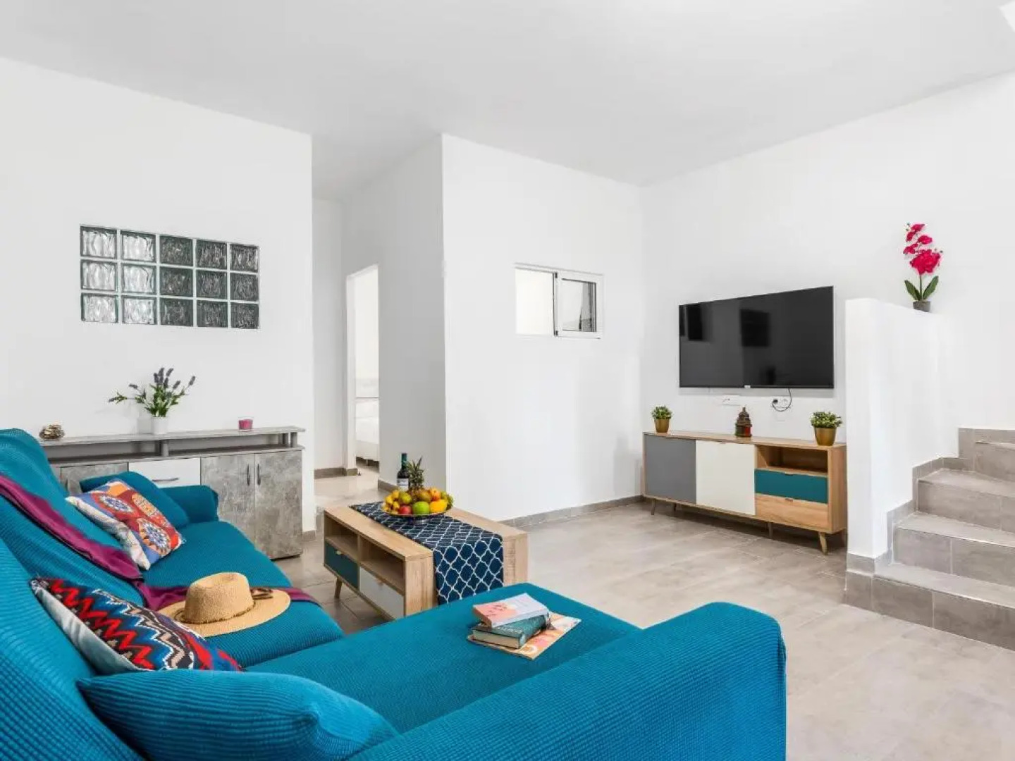 2 THE HOUSE of RISING SUN