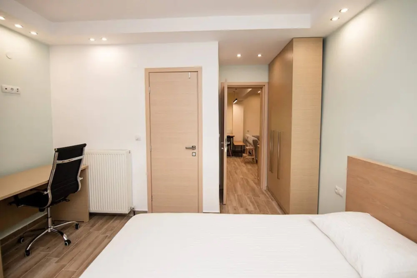 ZeusPlace katerini Stylish Living