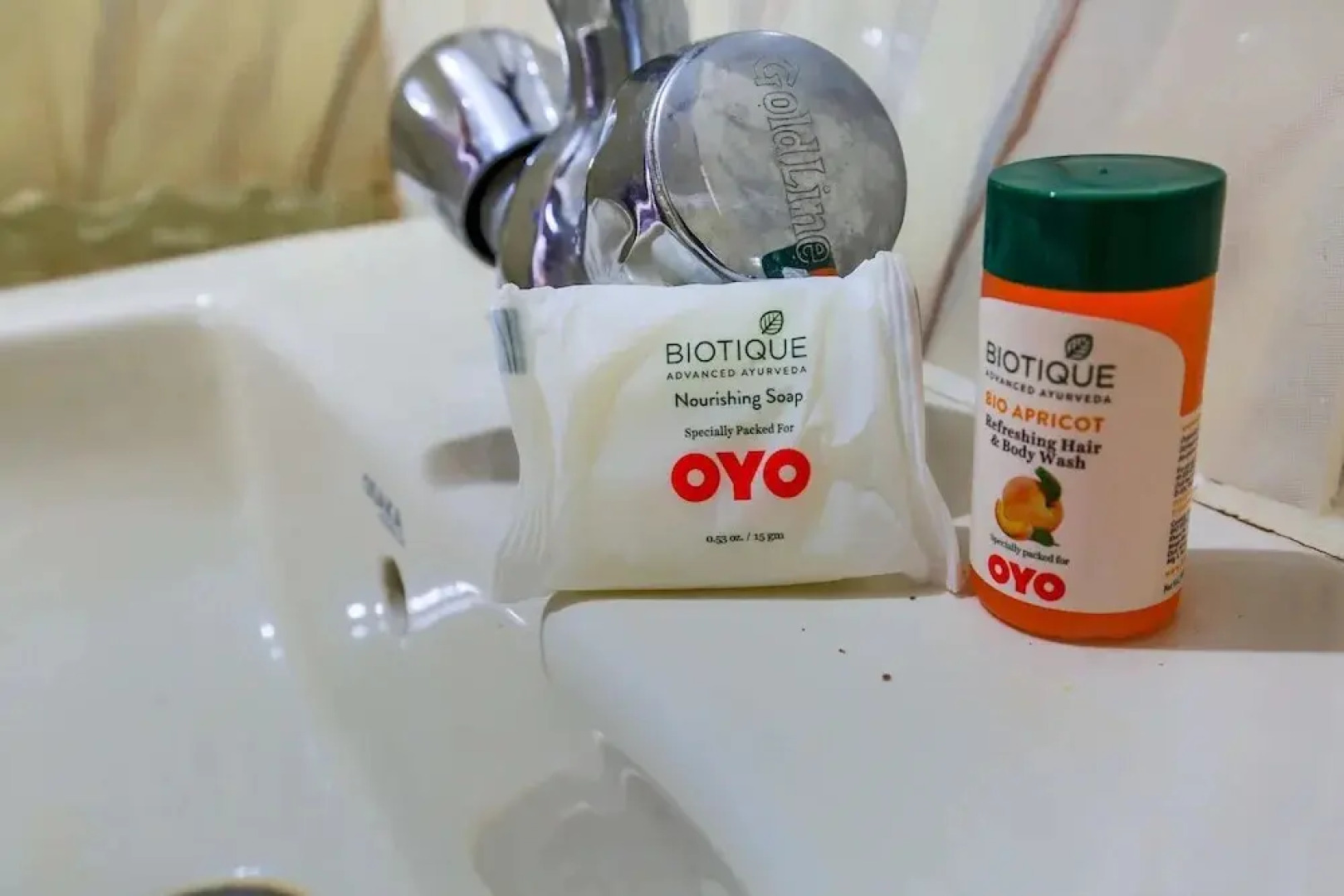 Sharav Chandra's Hotel by OYO Rooms