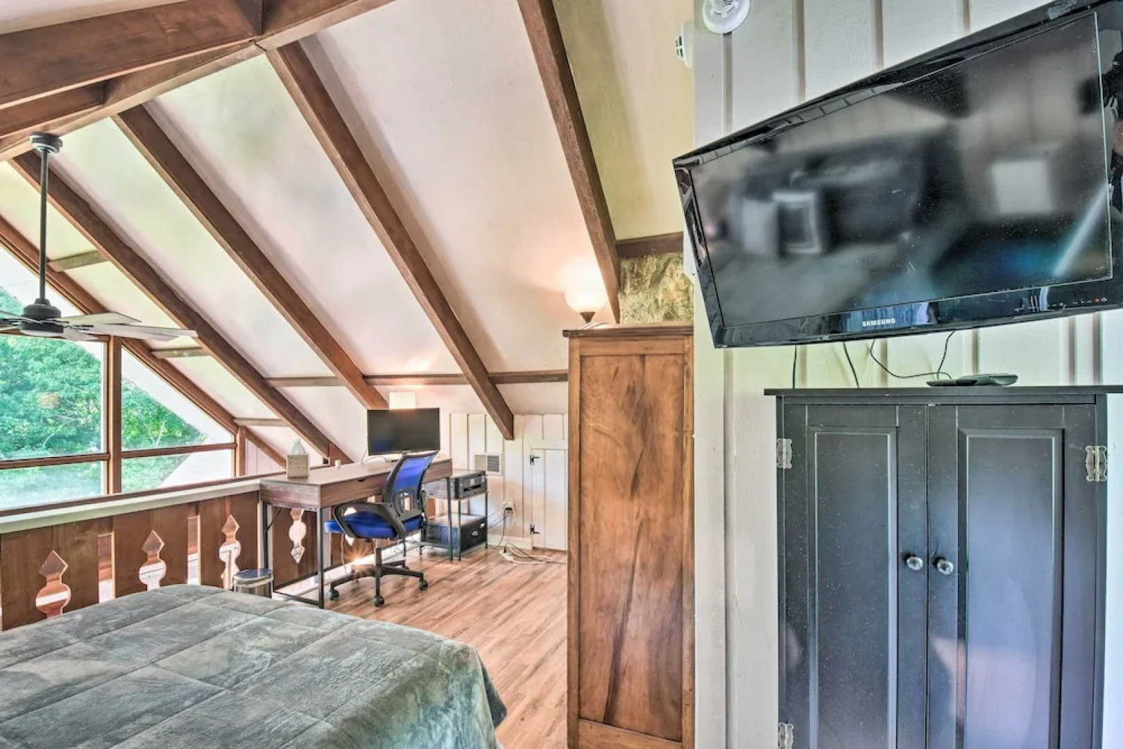 Chic Sky Valley A-frame Cabin w/ Pool Access!