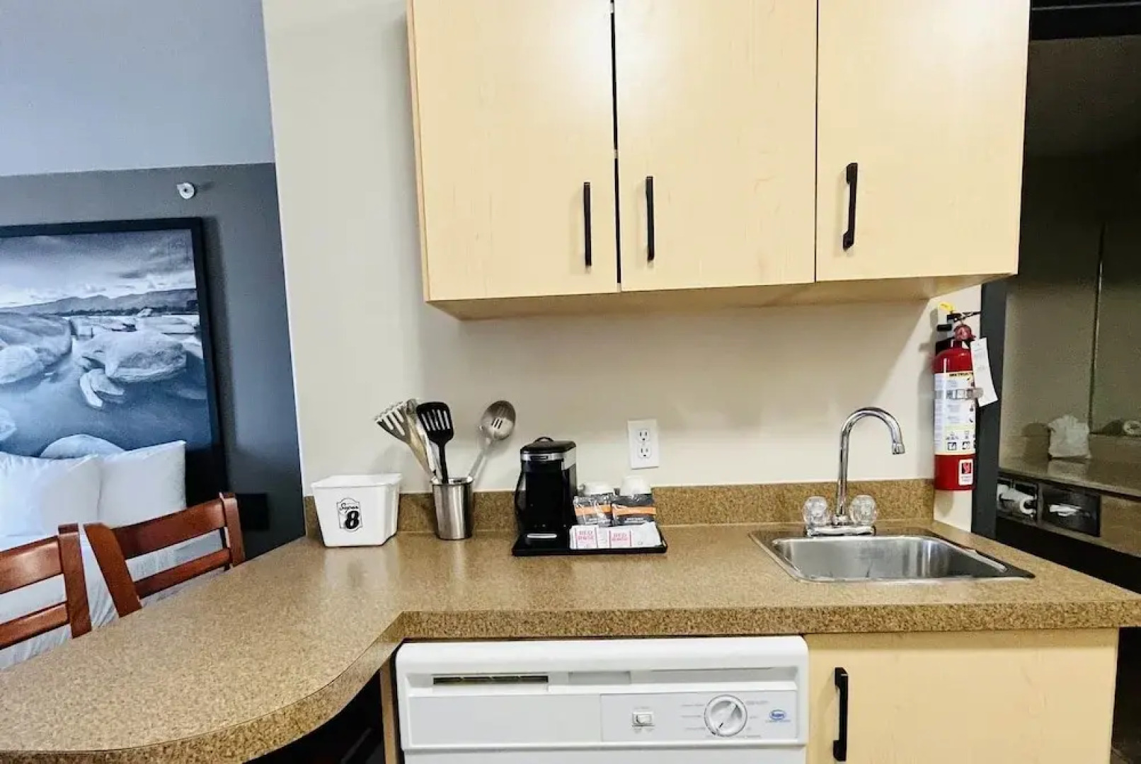 Super 8 Grande Prairie