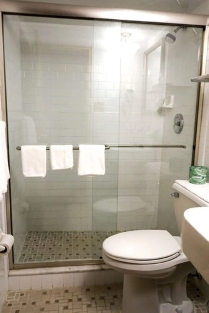 Holland Hotel Free Parking Jersey City