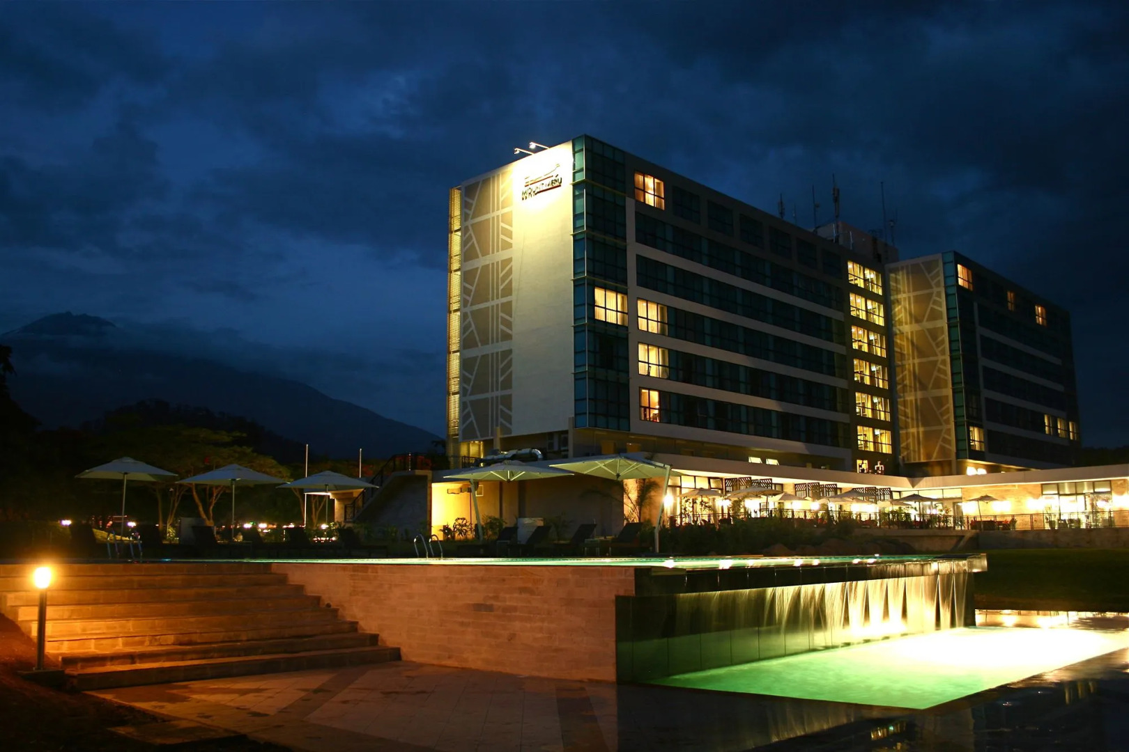 Mount Meru Hotel