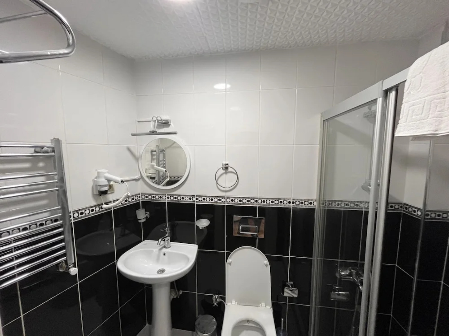 Asparagus Hotel Suits Old City