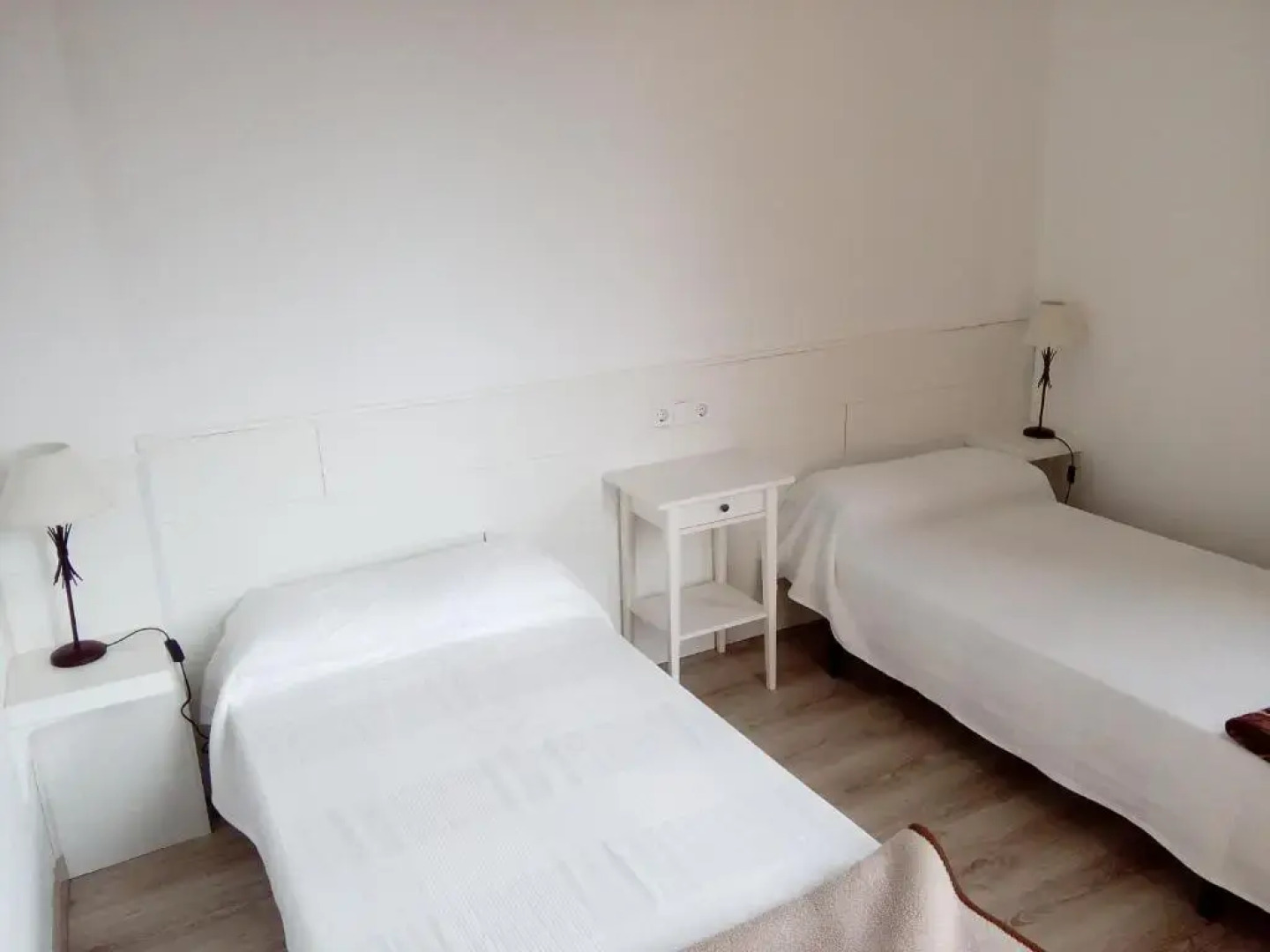 Hornillos Meeting Point (Pilgrim Hostel)