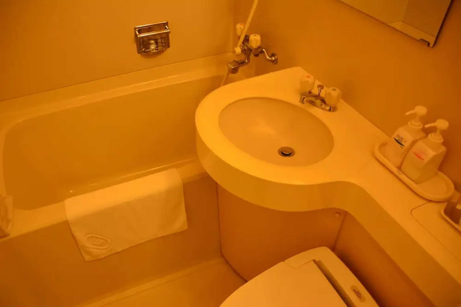 Harbor Plaza Hotel