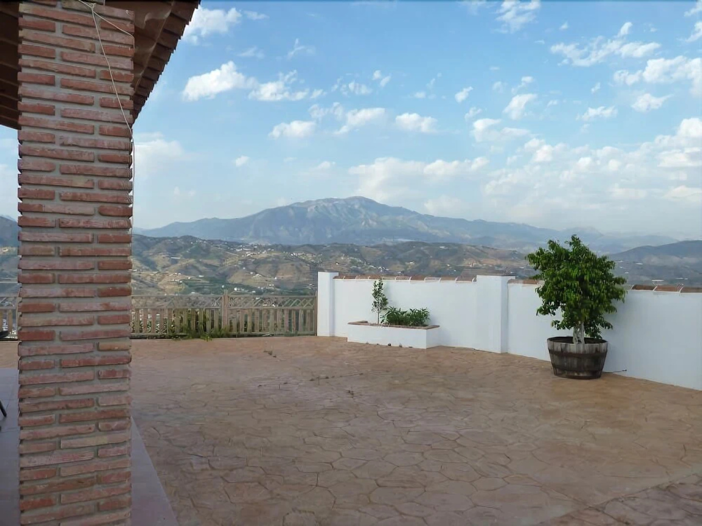 Malaga 101849 3 Bedroom Villa By Mo Rentals