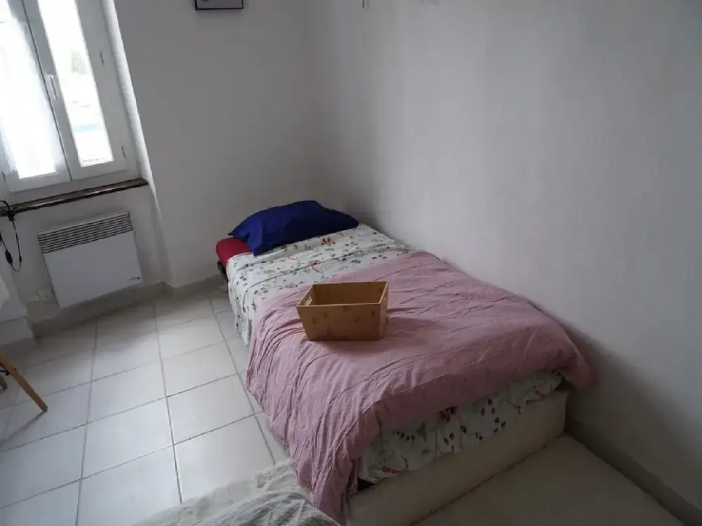 Beautiful Holiday Home With Fireplace