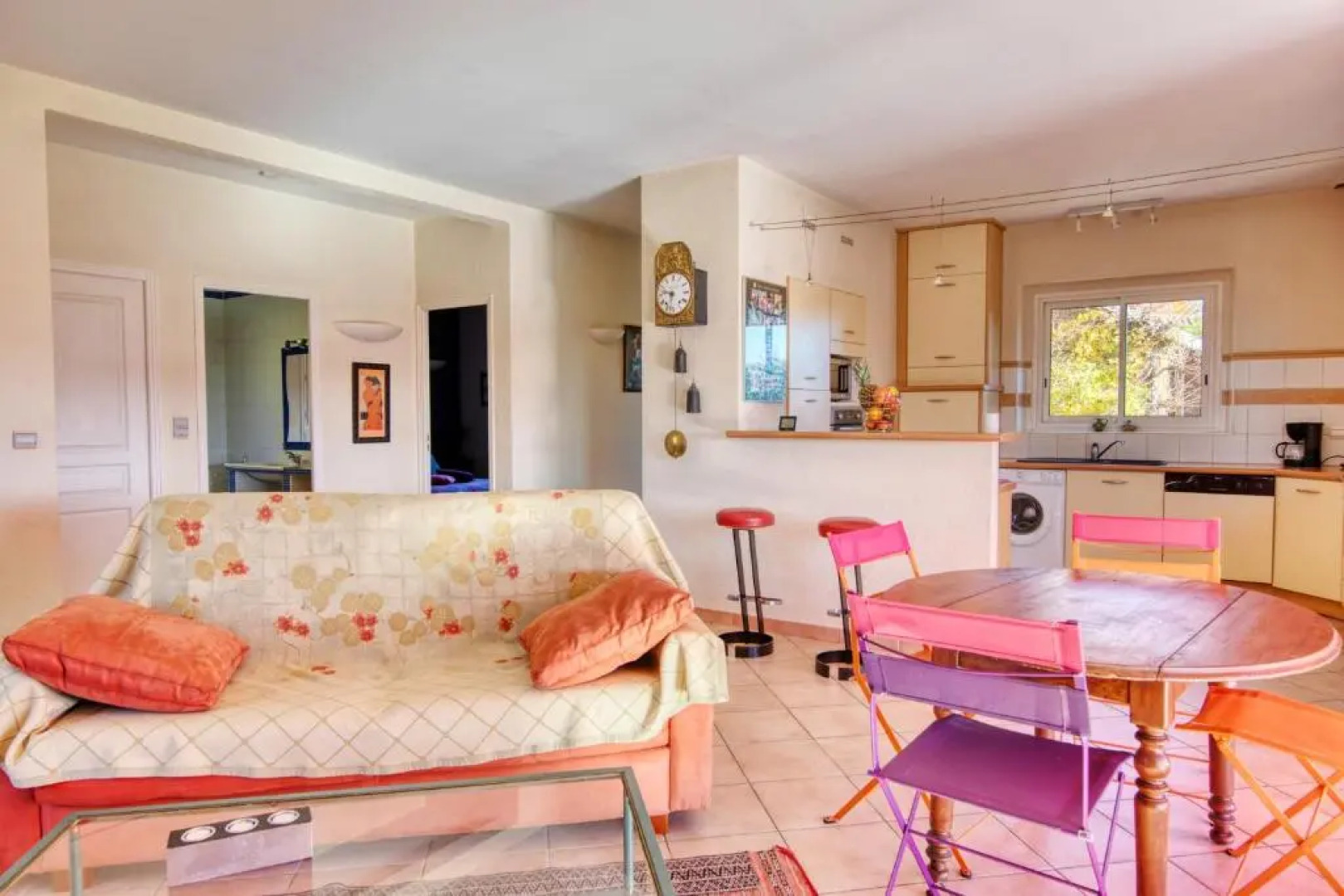 Maison de 2 chambres avec terrasse amenagee et wifi a Monlaur Bernet