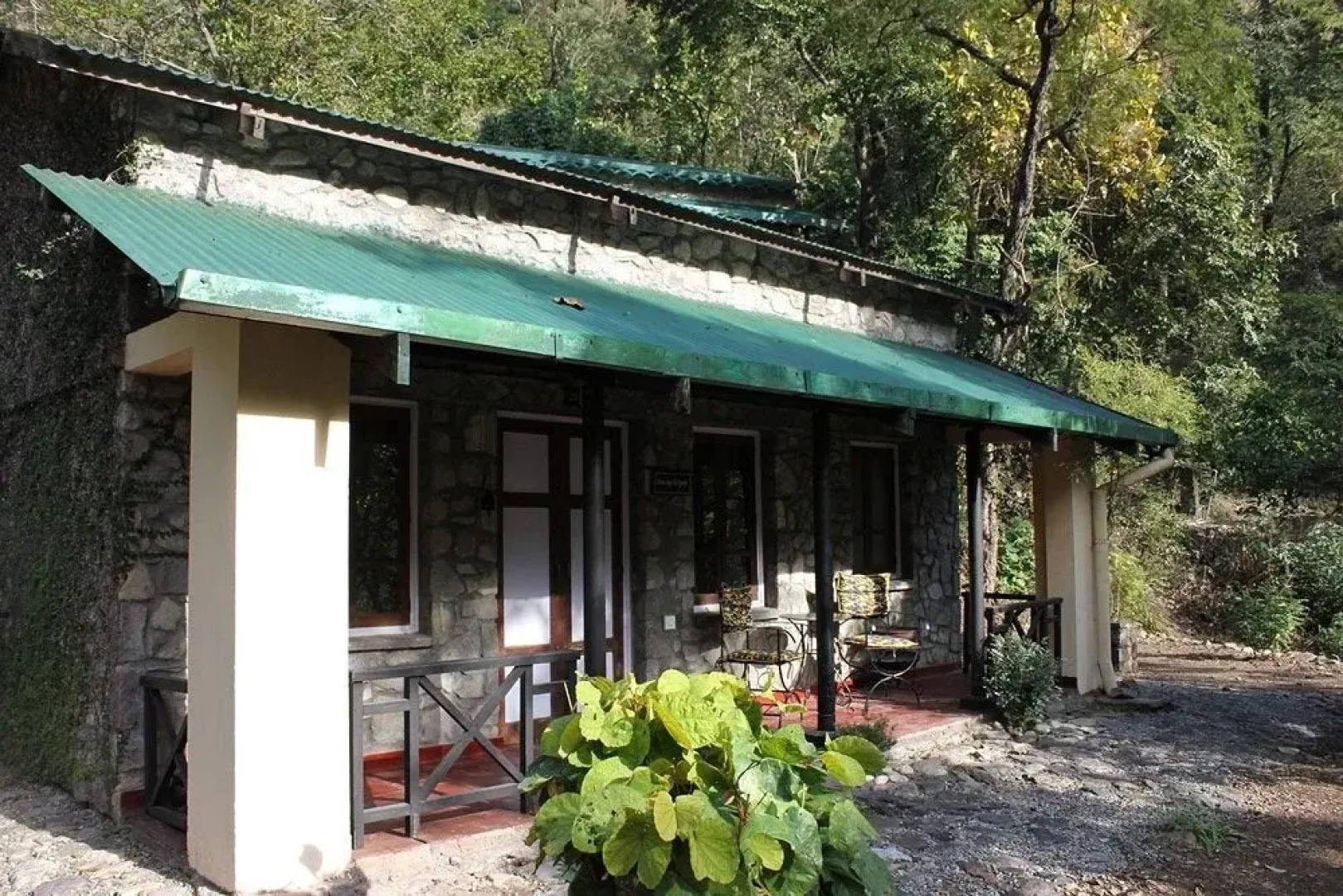 Neemrana's Glasshouse on The Ganges