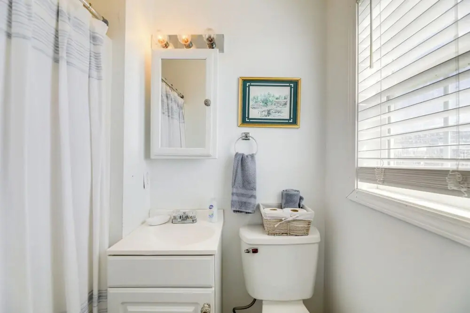 Beachfront Emerald Isle Vacation Rental w/ Deck!