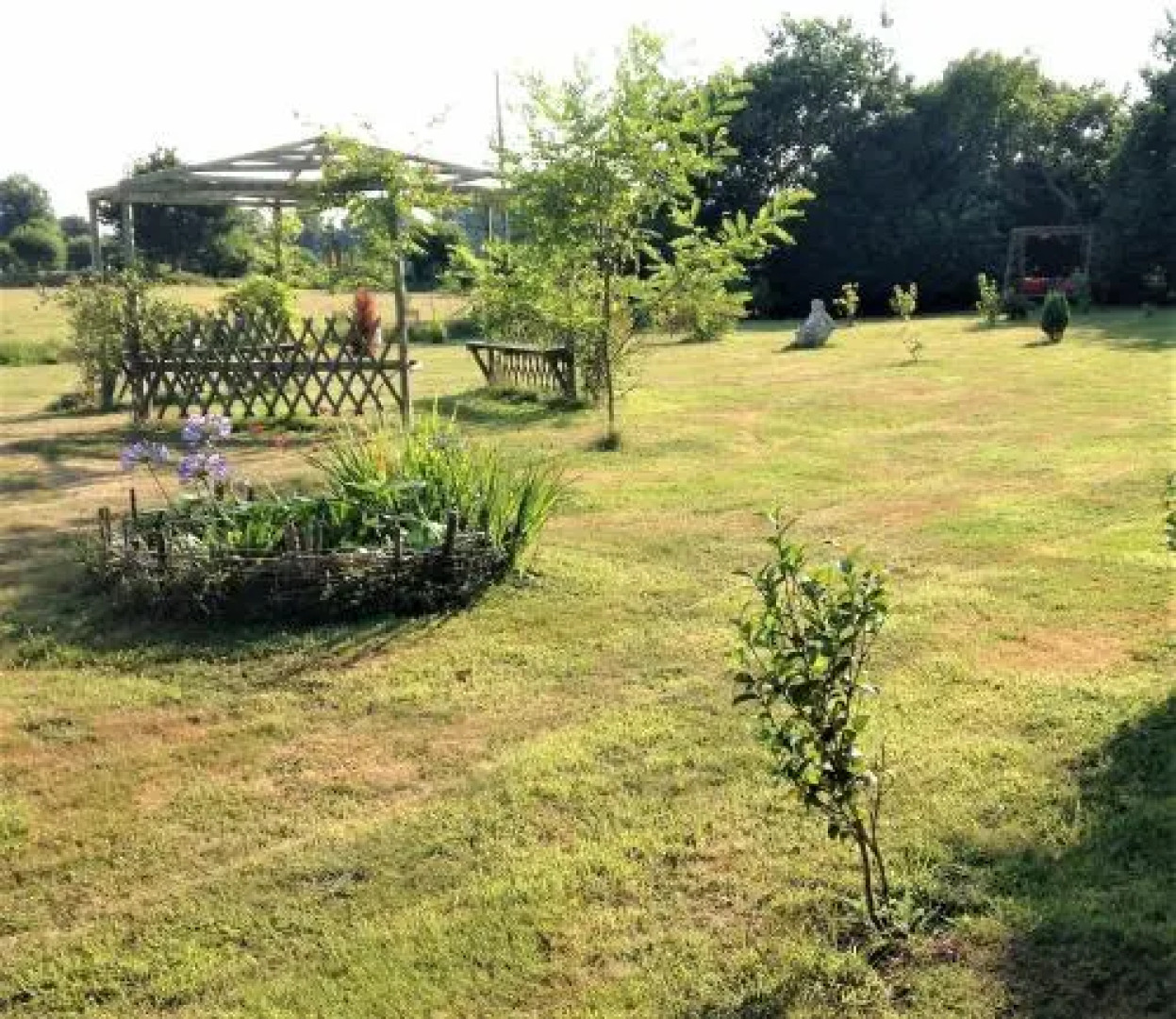 Maison au centre de Camazen