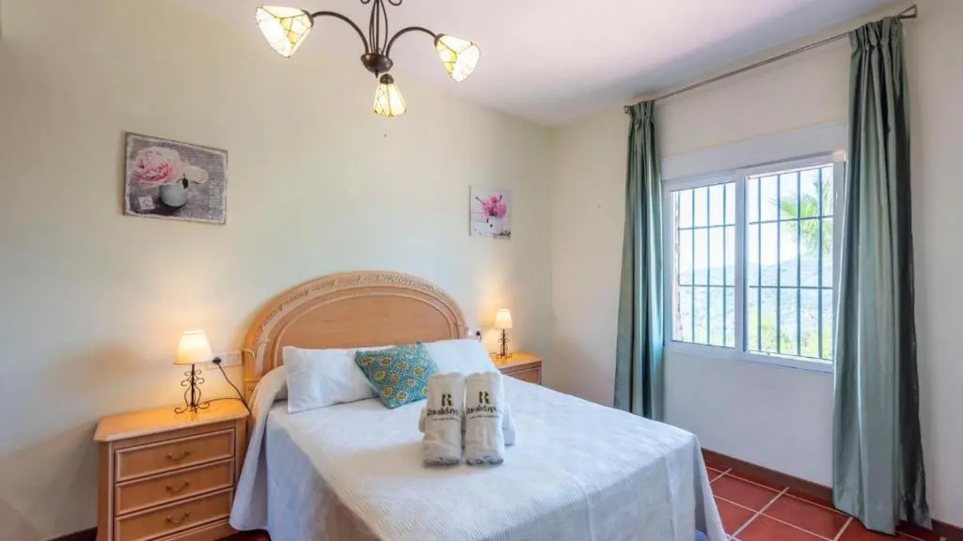 Villa Gran Solano Colmenar by Ruralidays